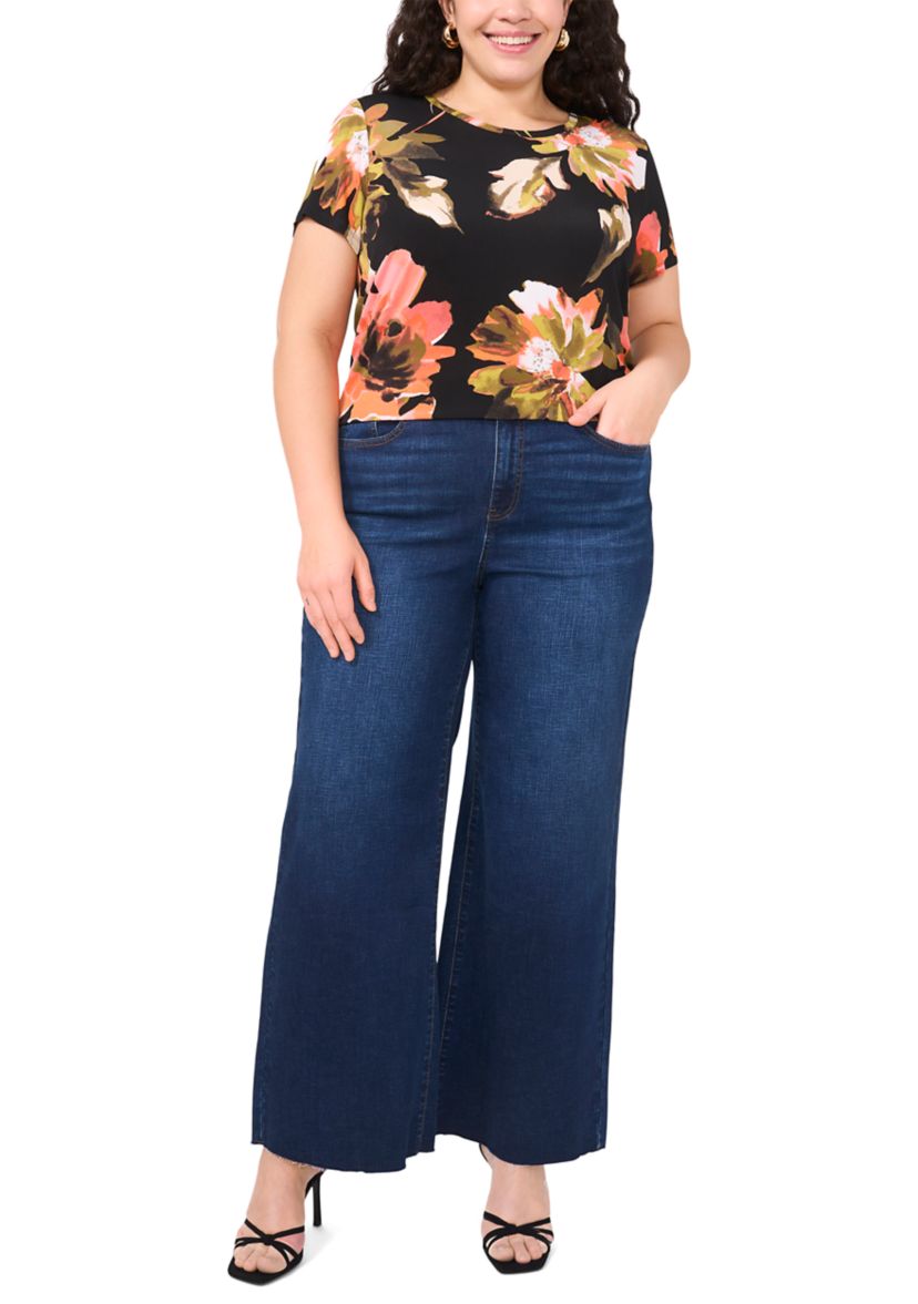 Plus Size Short Sleeve Crew Neck Split Back T-Shirt