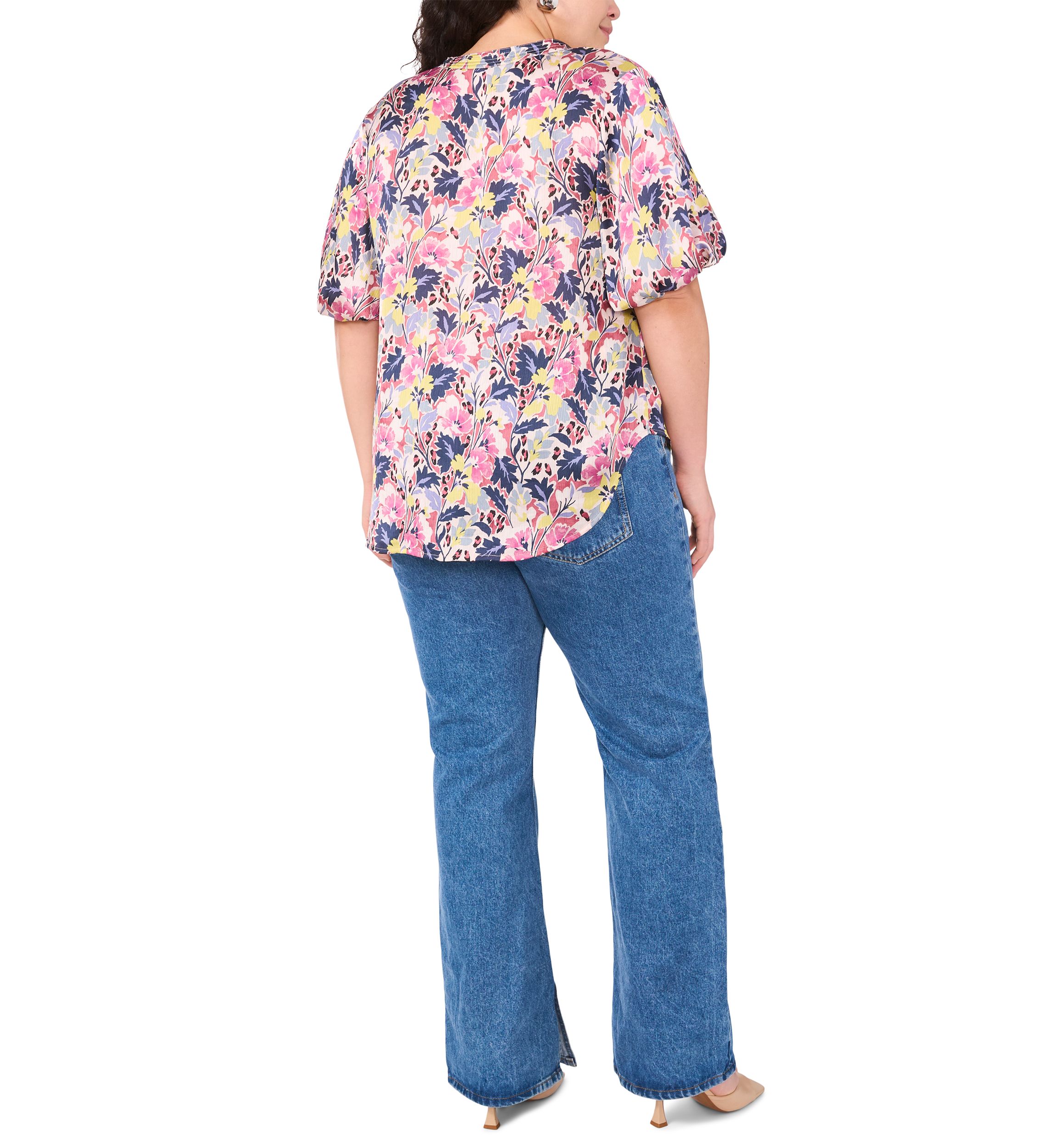 Plus Size 3/4 Puff Sleeve V-Neck Blouse 