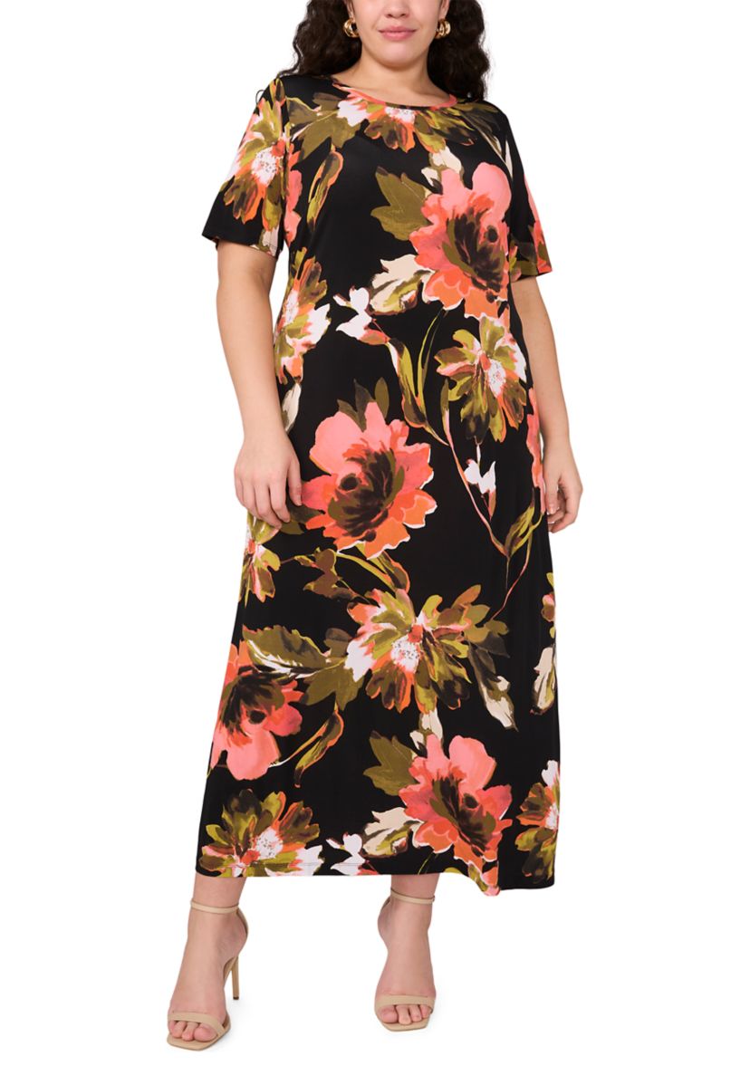 Plus Size Short Sleeve Crew Maxi Dress 