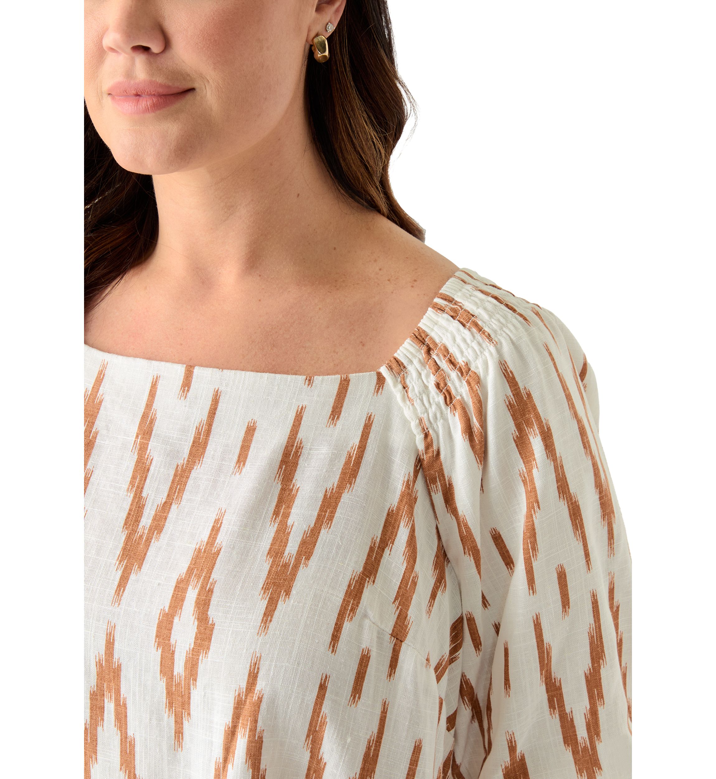 Plus Size Square Neck Puff Sleeve Raglan Top 