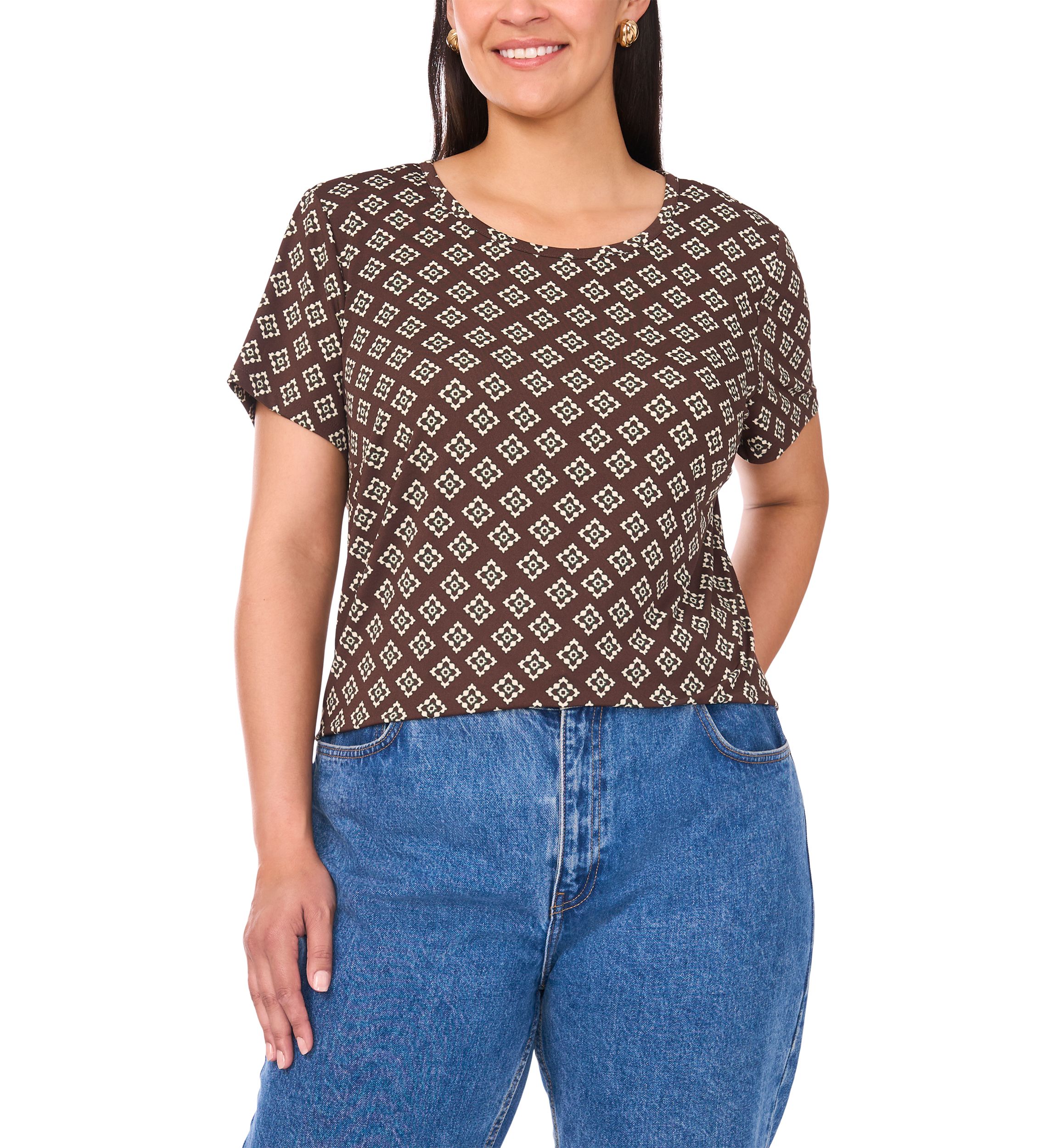 Plus Size Crewneck Short Sleeve Split Back T-Shirt 