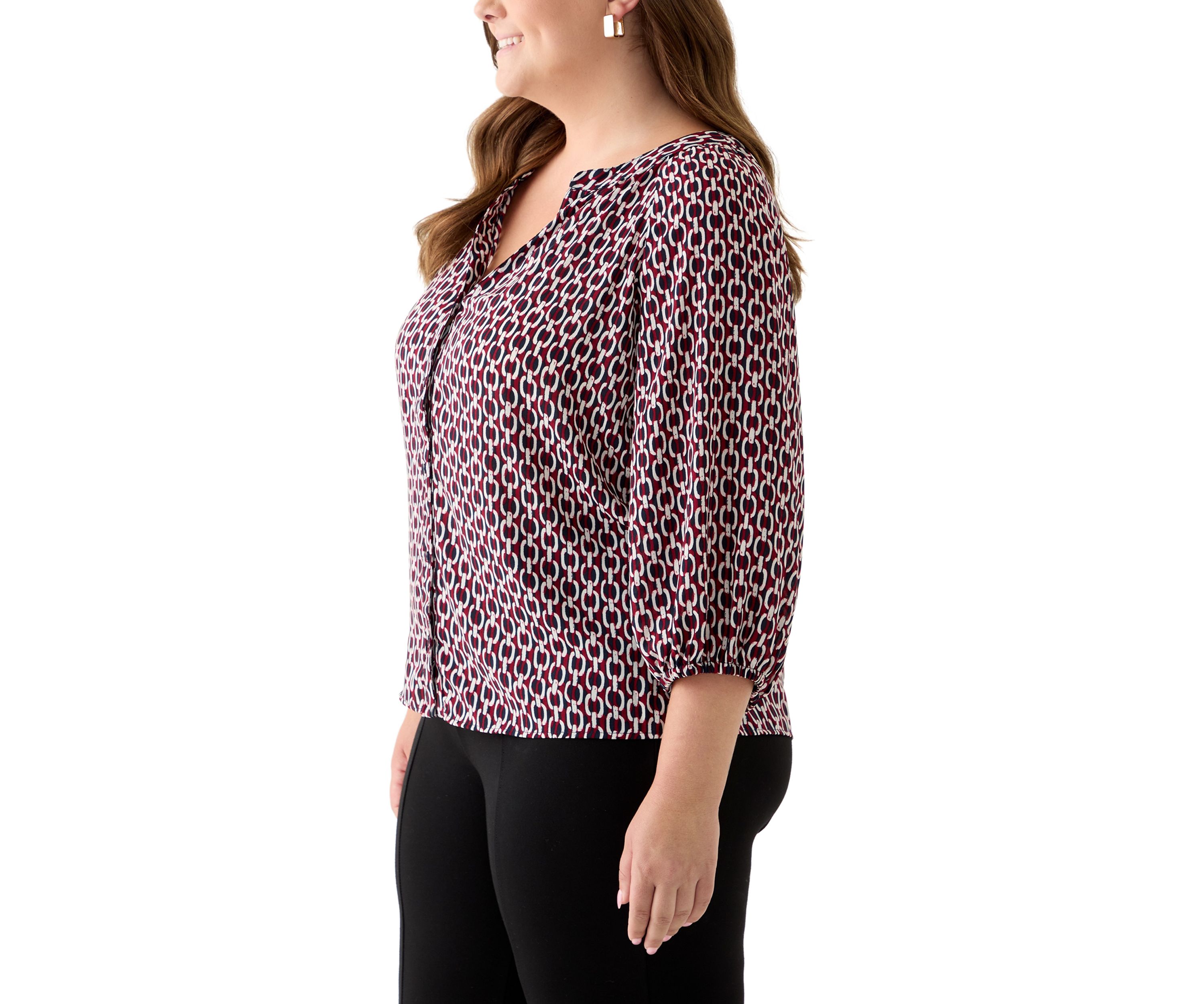 Plus Size 3/4 Sleeve V-Neck Button Front Blouse