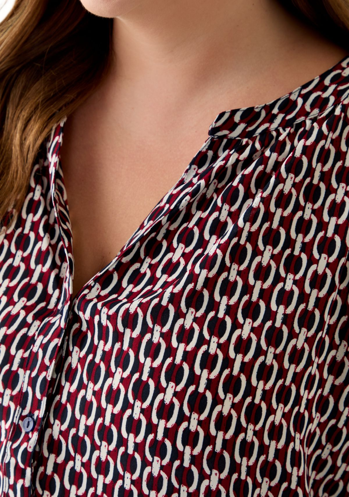 Plus Size 3/4 Sleeve V-Neck Button Front Blouse