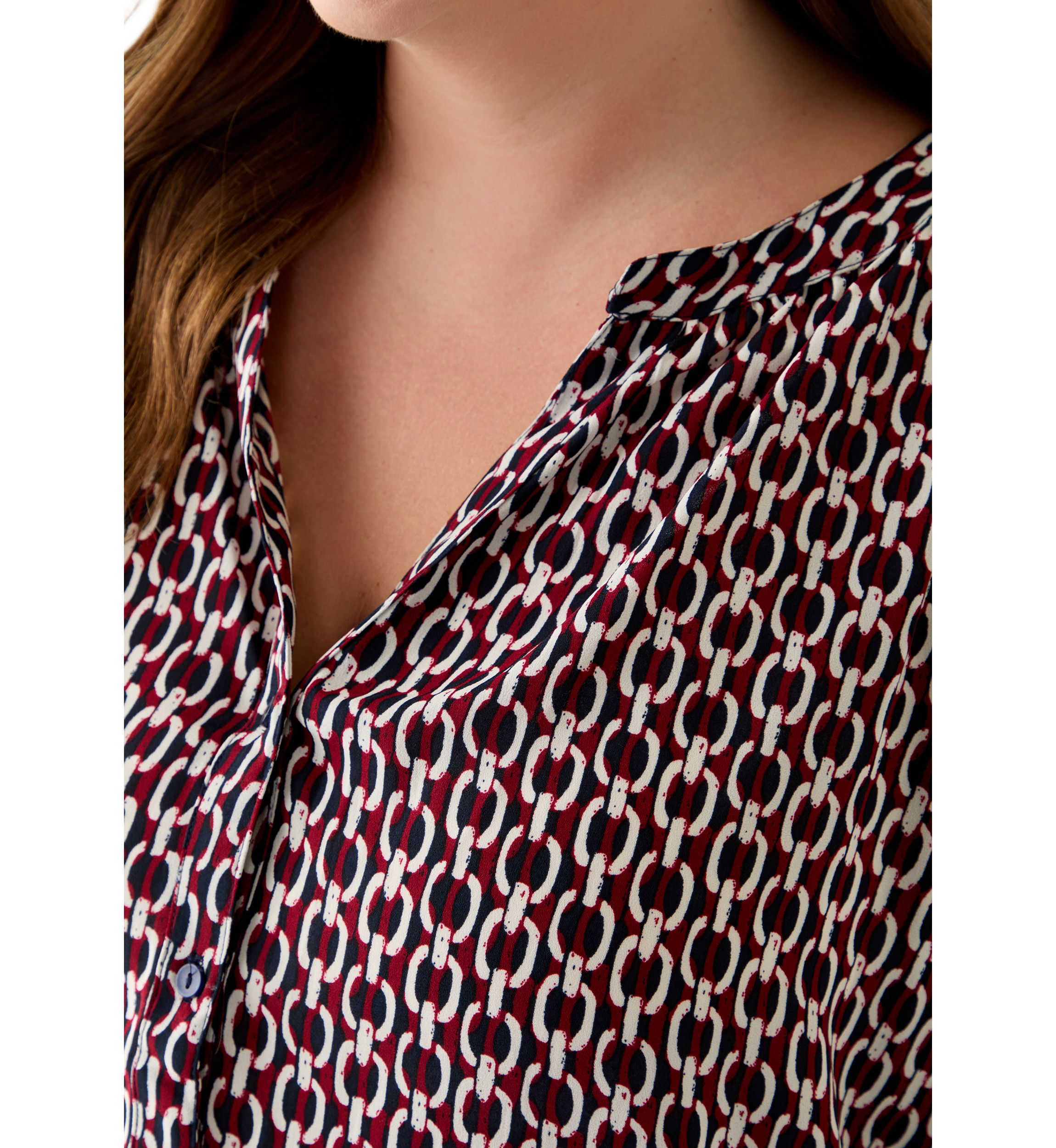 Plus Size 3/4 Sleeve V-Neck Button Front Blouse