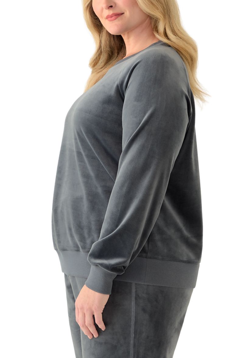 Plus Size Velour Crew Neck Pullover