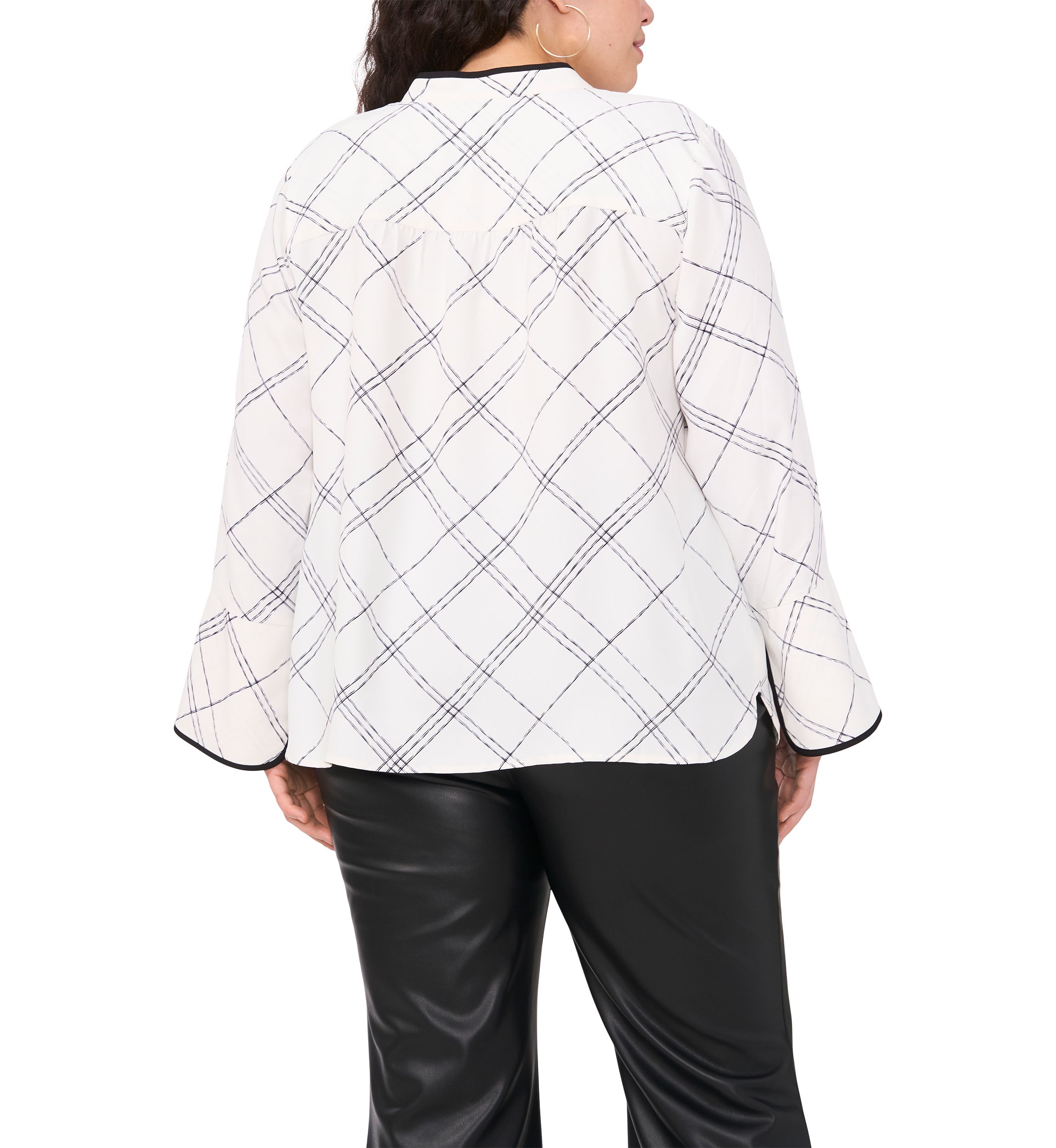 Plus Size V-Neck 3/4 Sleeve Wide Cuff Wove Blouse 