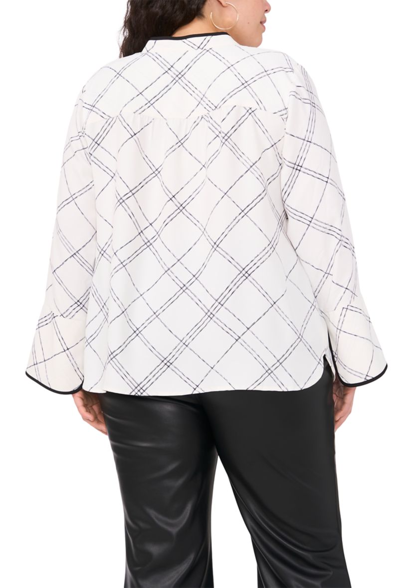 Plus Size V-Neck 3/4 Sleeve Wide Cuff Wove Blouse 