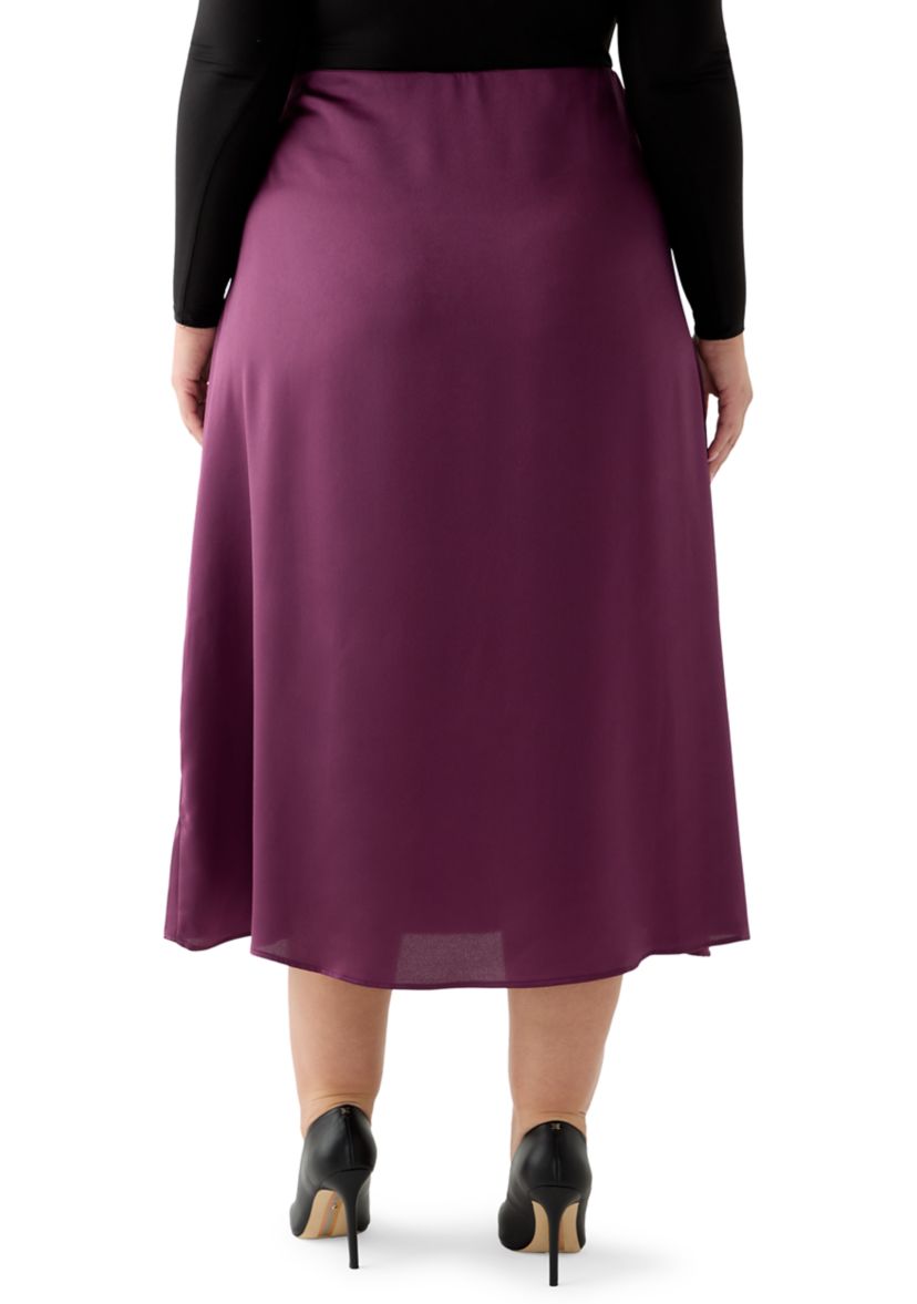 Plus Size Pull On Midi Skirt in Sweet Plum