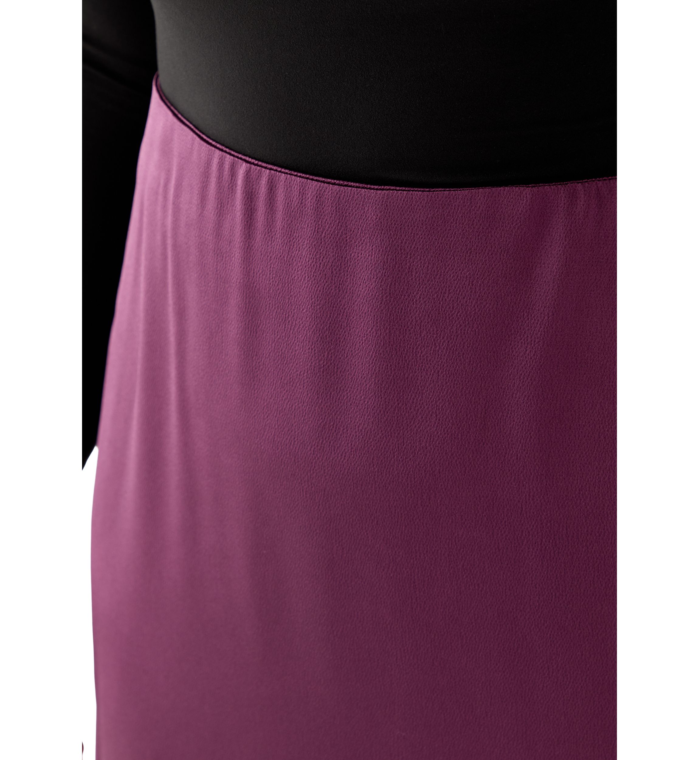 Plus Size Pull On Midi Skirt in Sweet Plum