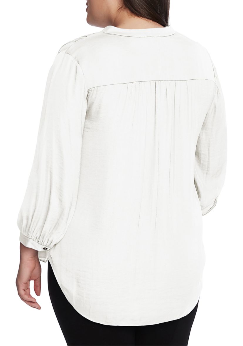 Plus Size 3/4 Sleeve V-Neck Rumple Top