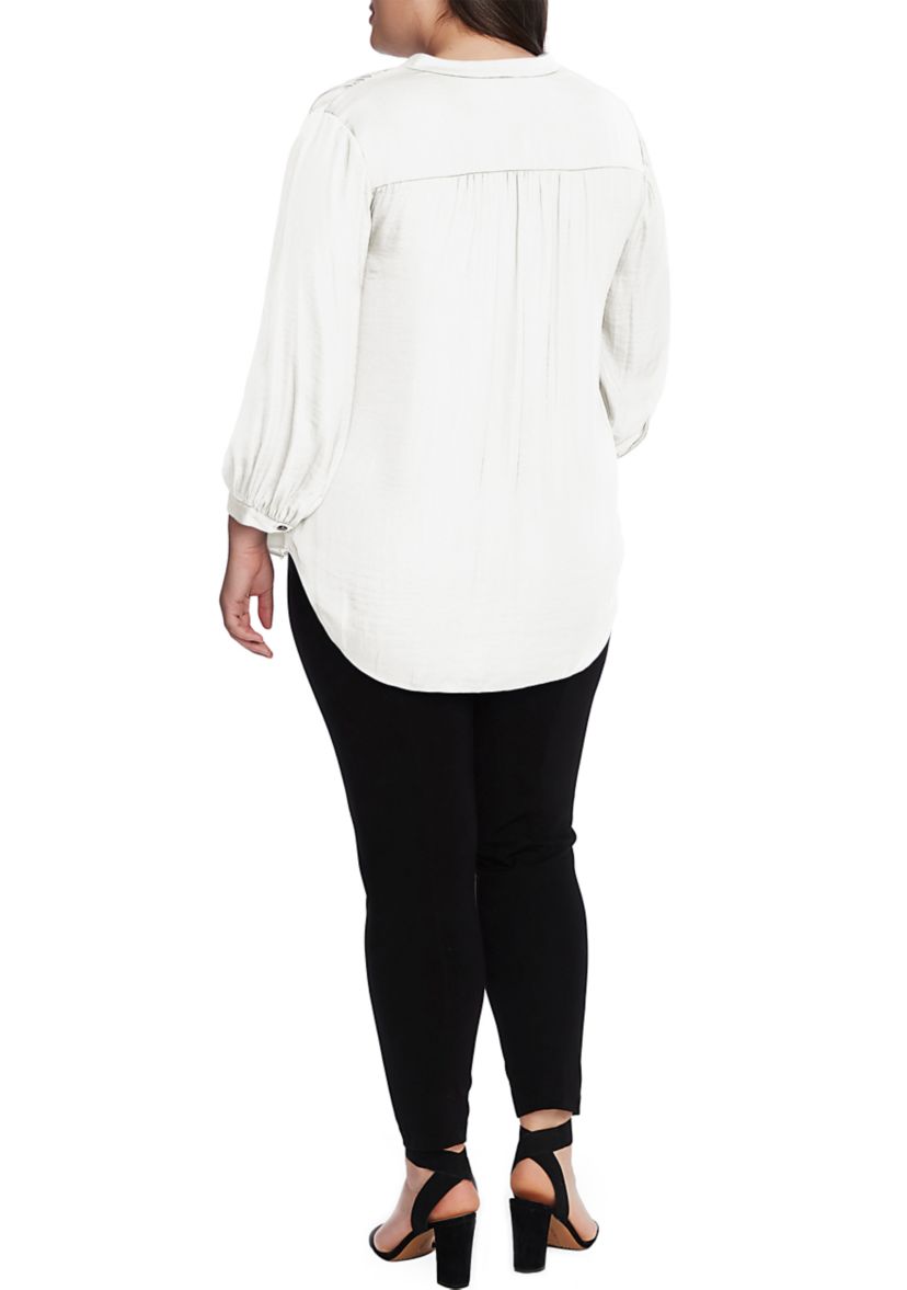 Plus Size 3/4 Sleeve V-Neck Rumple Top