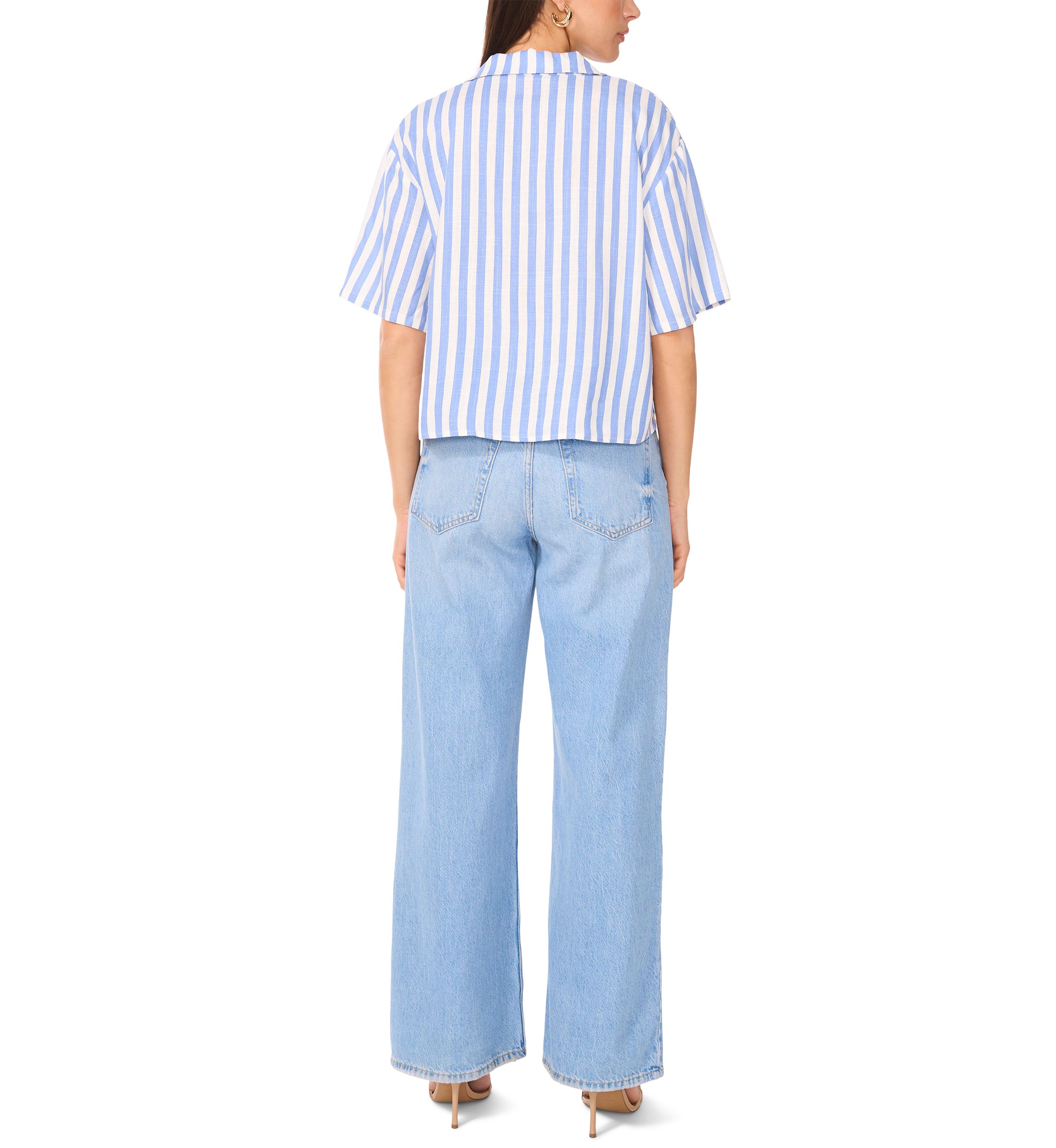 Petite Cropped Button Down Top