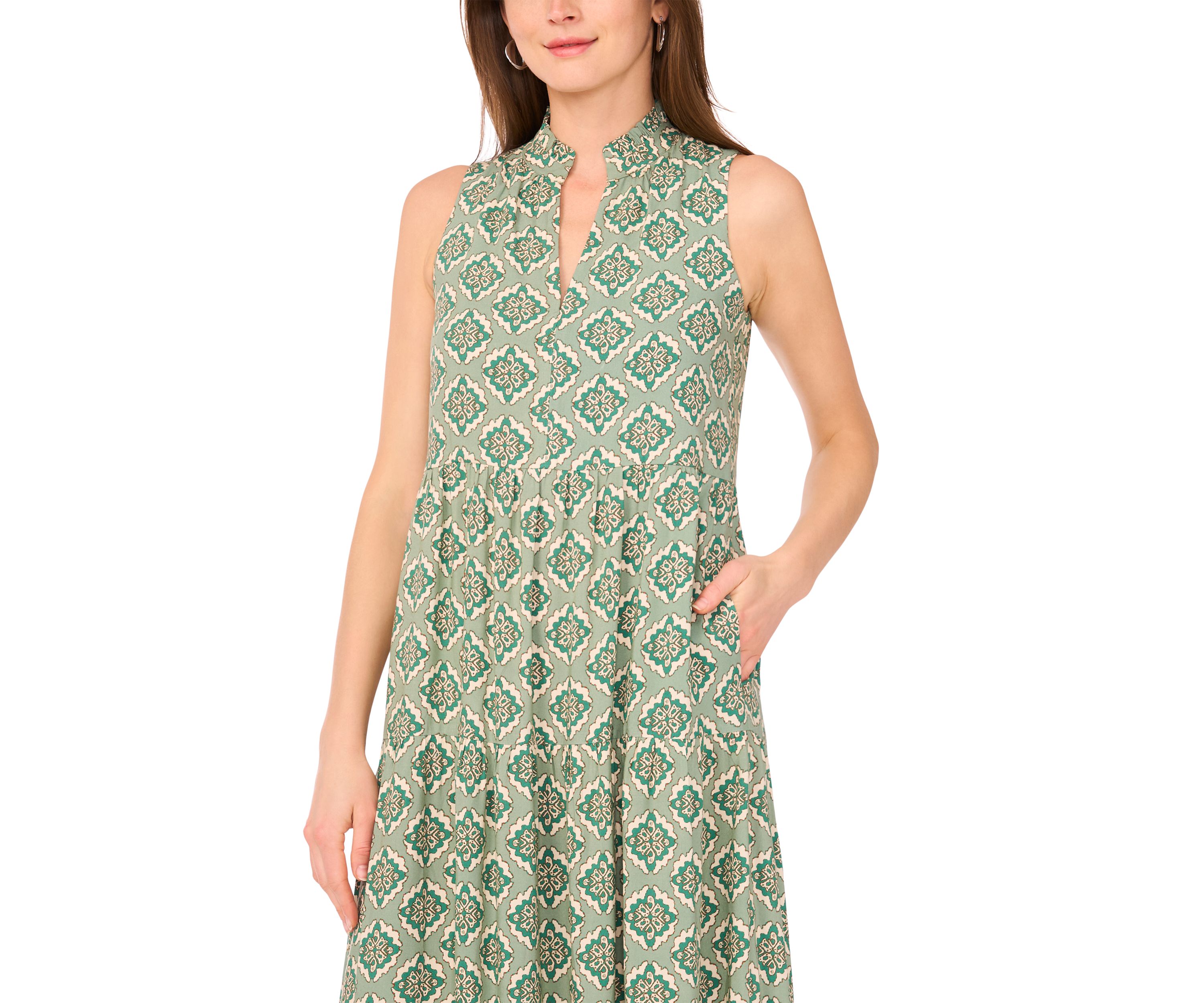 Petite Sleeveless Printed Split Neck Dress
