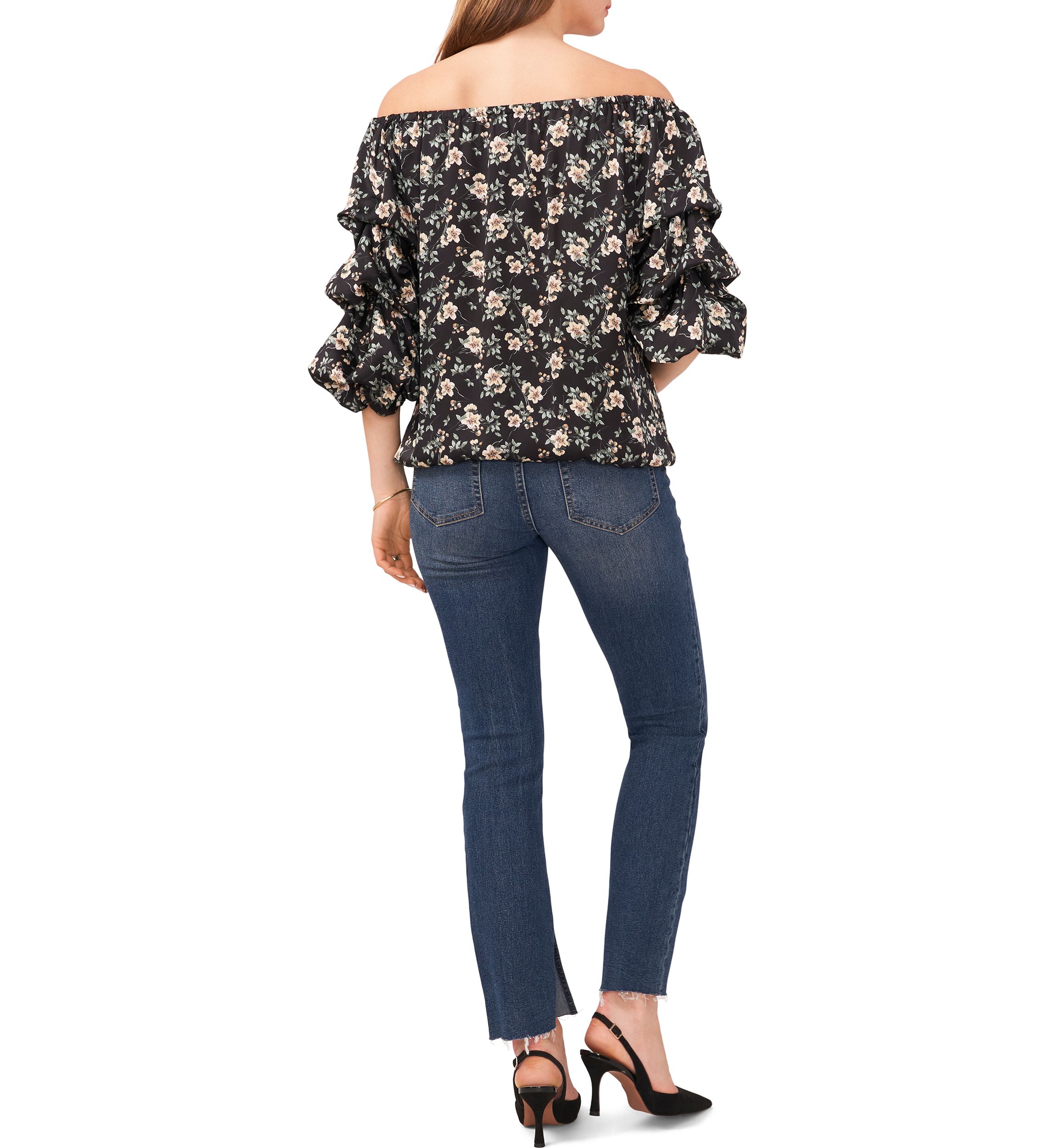 Petite Off the Shoulder Floral Printed Top
