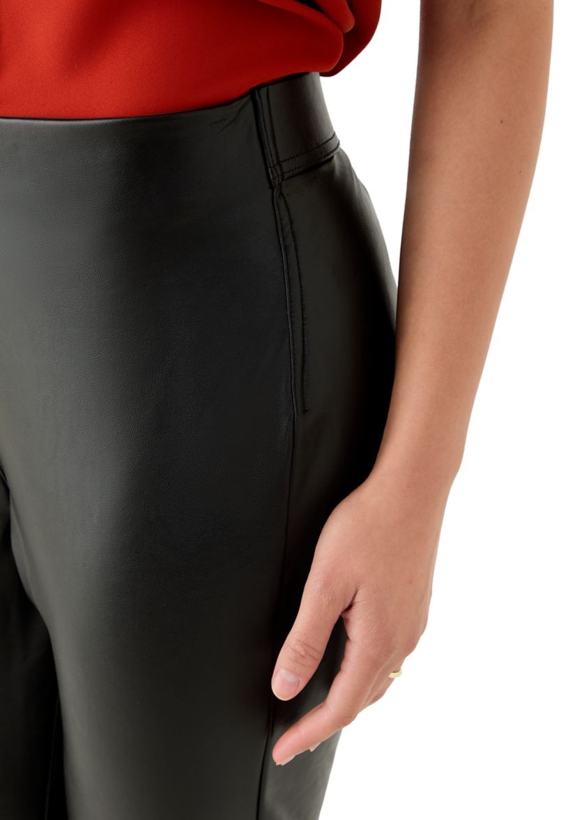 Petite Faux Leather Pull On Pants