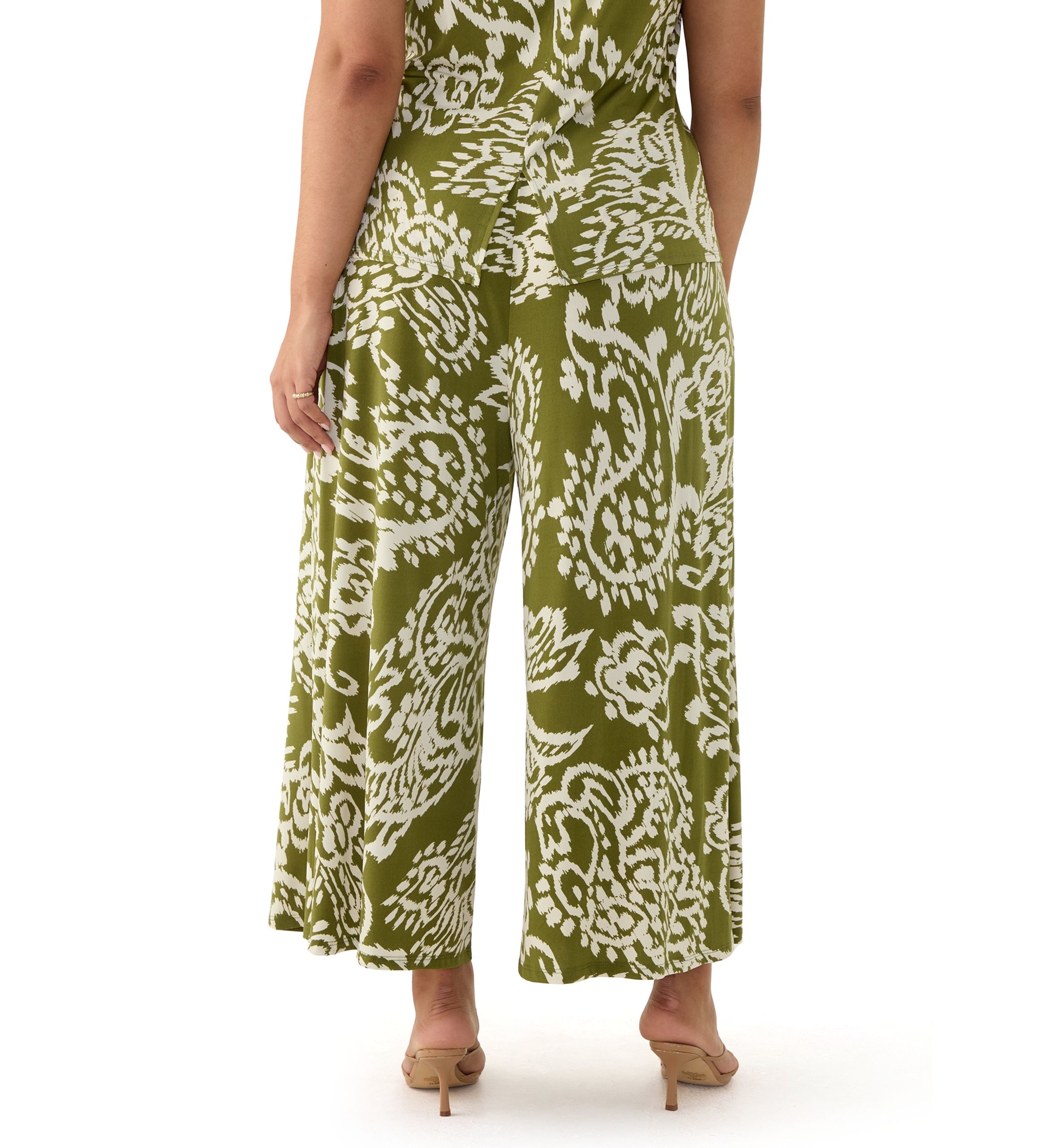 Plus Size Wide Leg Printed Pants 