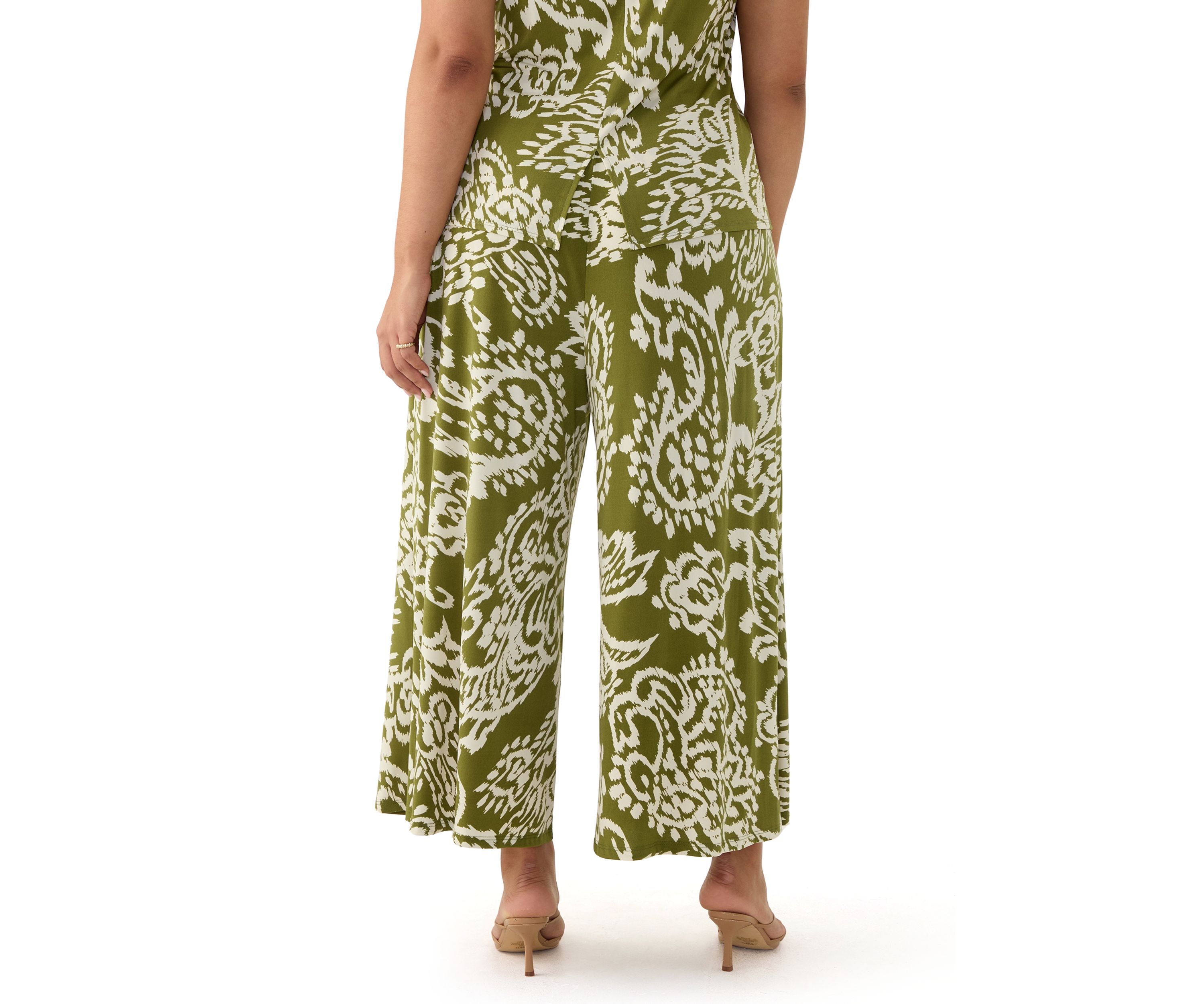 Plus Size Wide Leg Printed Pants 