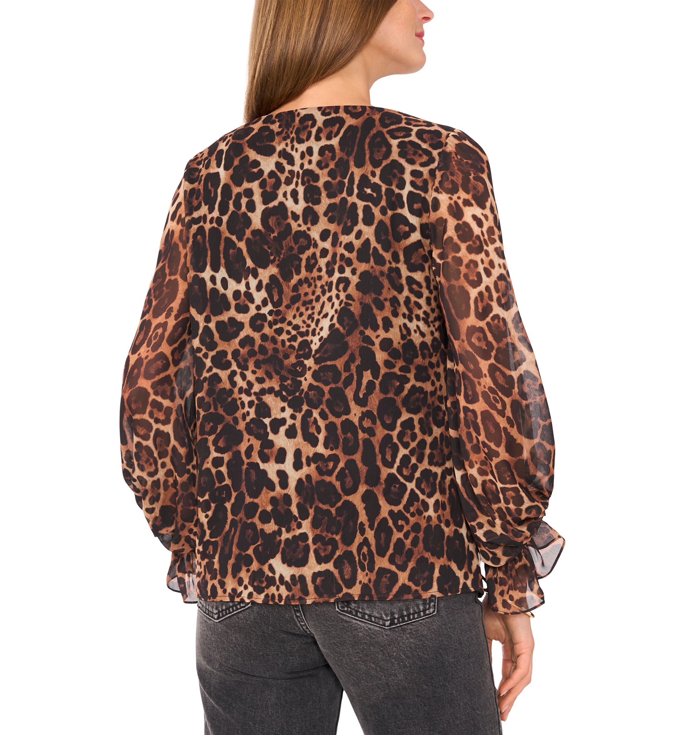 Womens 3/4 Sleeve V-Neck Leopard Print Blouse