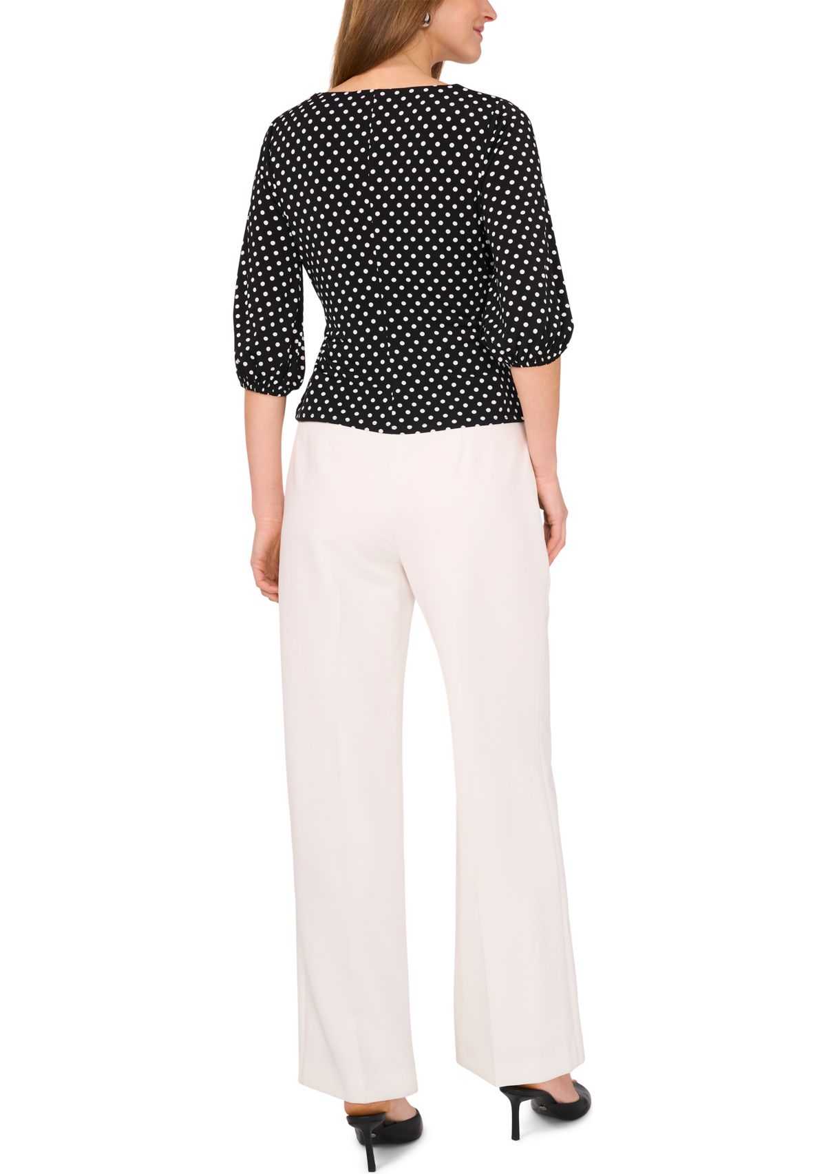 Petite 3/4 Sleeve V-Neck Top