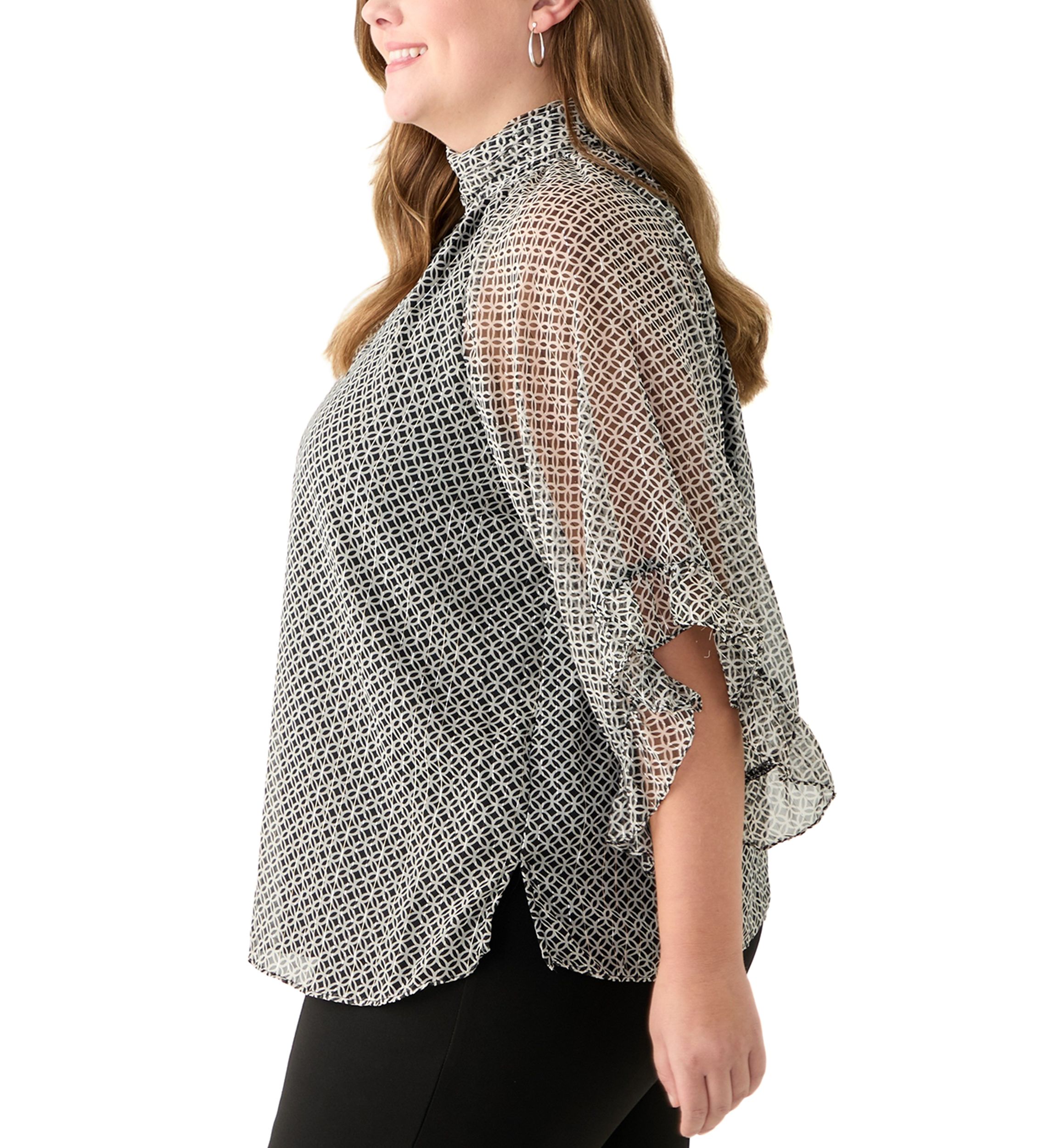 Plus Size 3/4 Flutter Sleeve Keyhole Blouse 