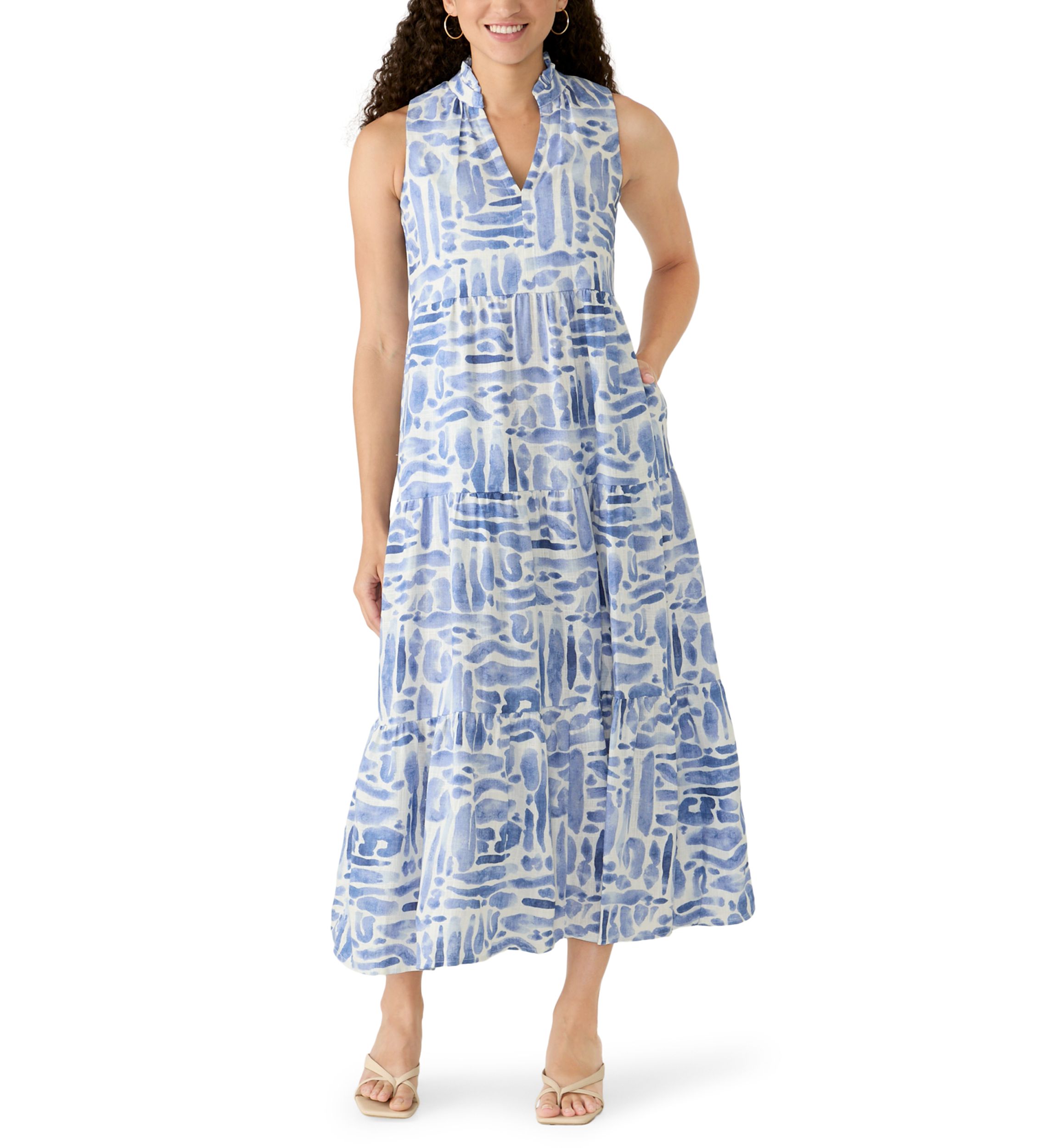 aqua blu joan halter tiered maxi dress NWT Anthropologie Aqua Blu Joan Halter Tiered Maxi Dress Size L US Size 8  Sexy!