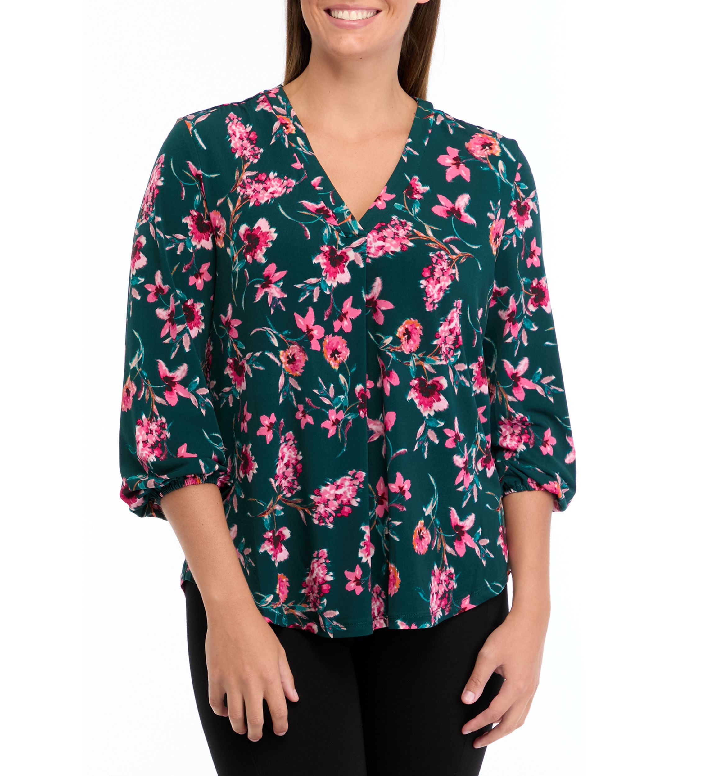 Womens 3/4 Sleeve V-Neck Top
