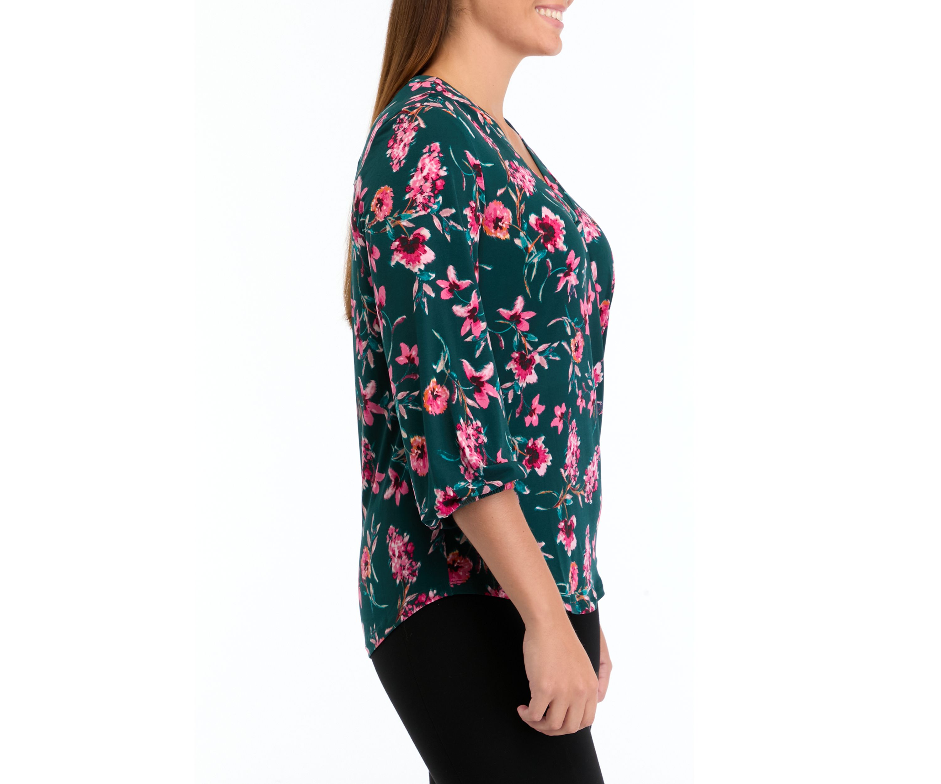 Womens 3/4 Sleeve V-Neck Top