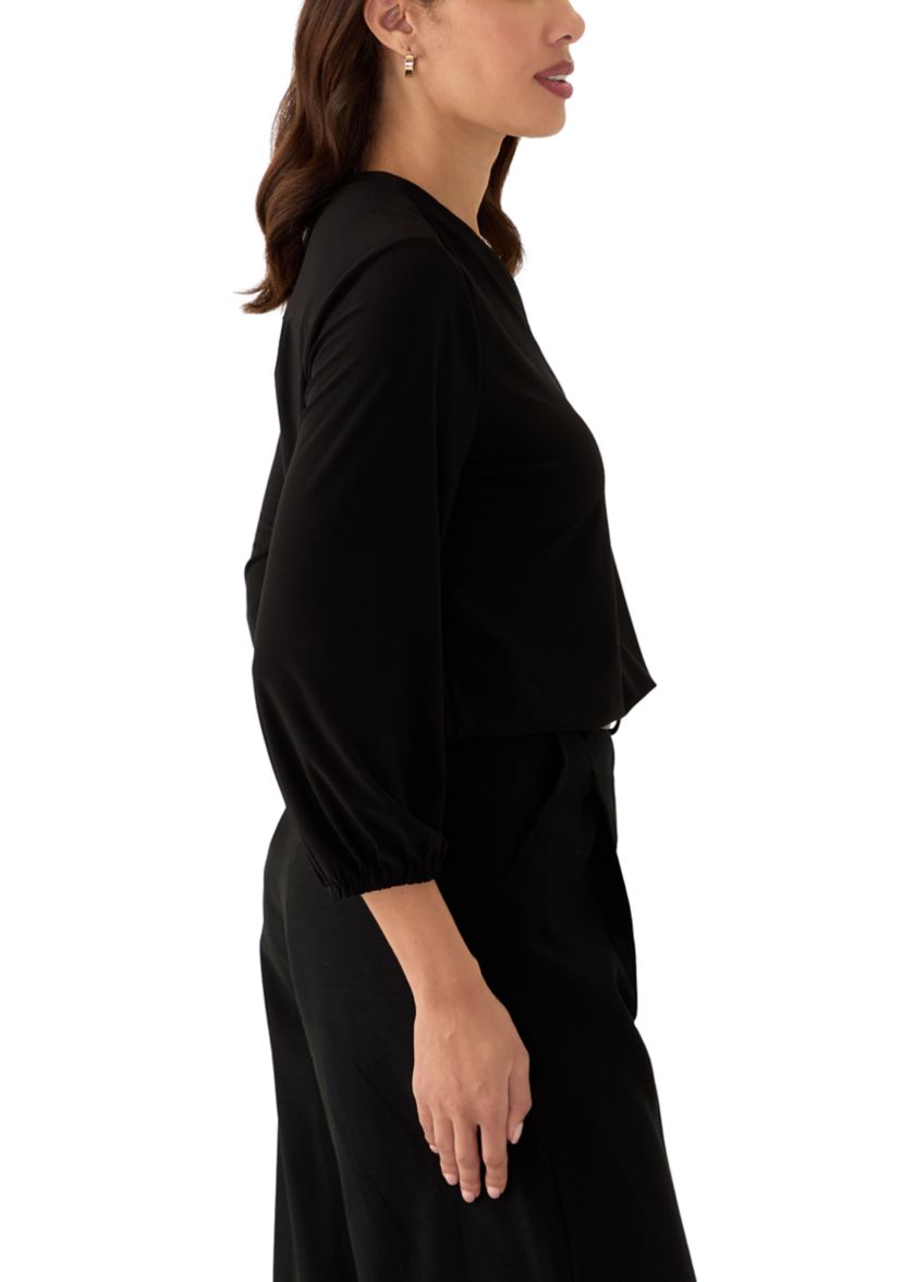 Womens 3/4 Sleeve V-Neck Top
