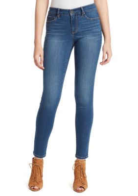 Jessica Simpson Kiss Me Super Skinny Jeans | belk