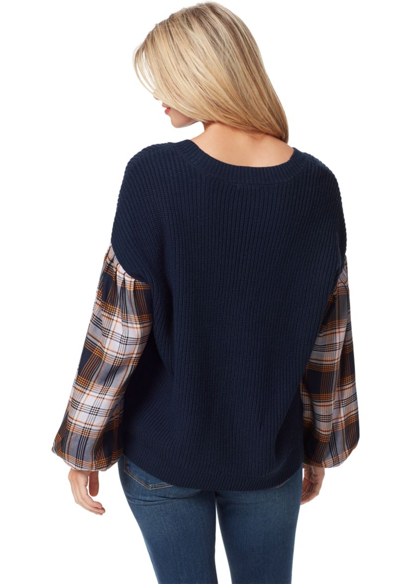 Long Sleeve Emmeline V-Neck Pullover Top