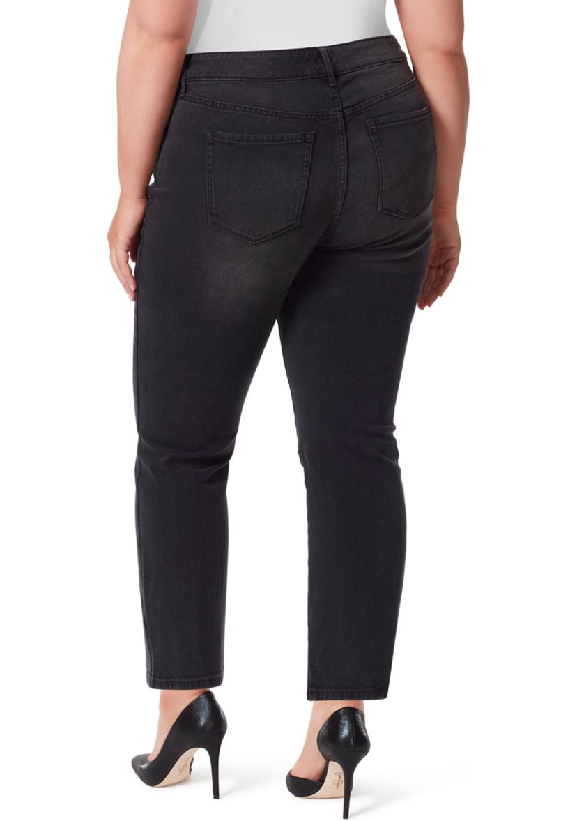 Plus Size Straight Fit Jeans