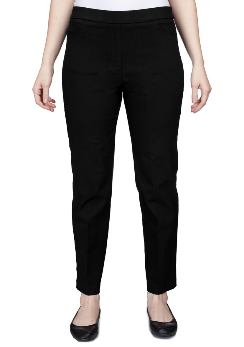 Womens Classics Proportioned Short Pants