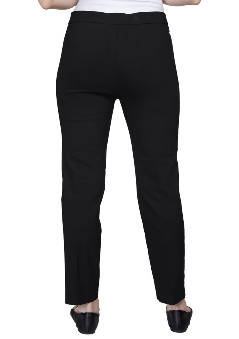 Womens Classics Proportioned Short Pants