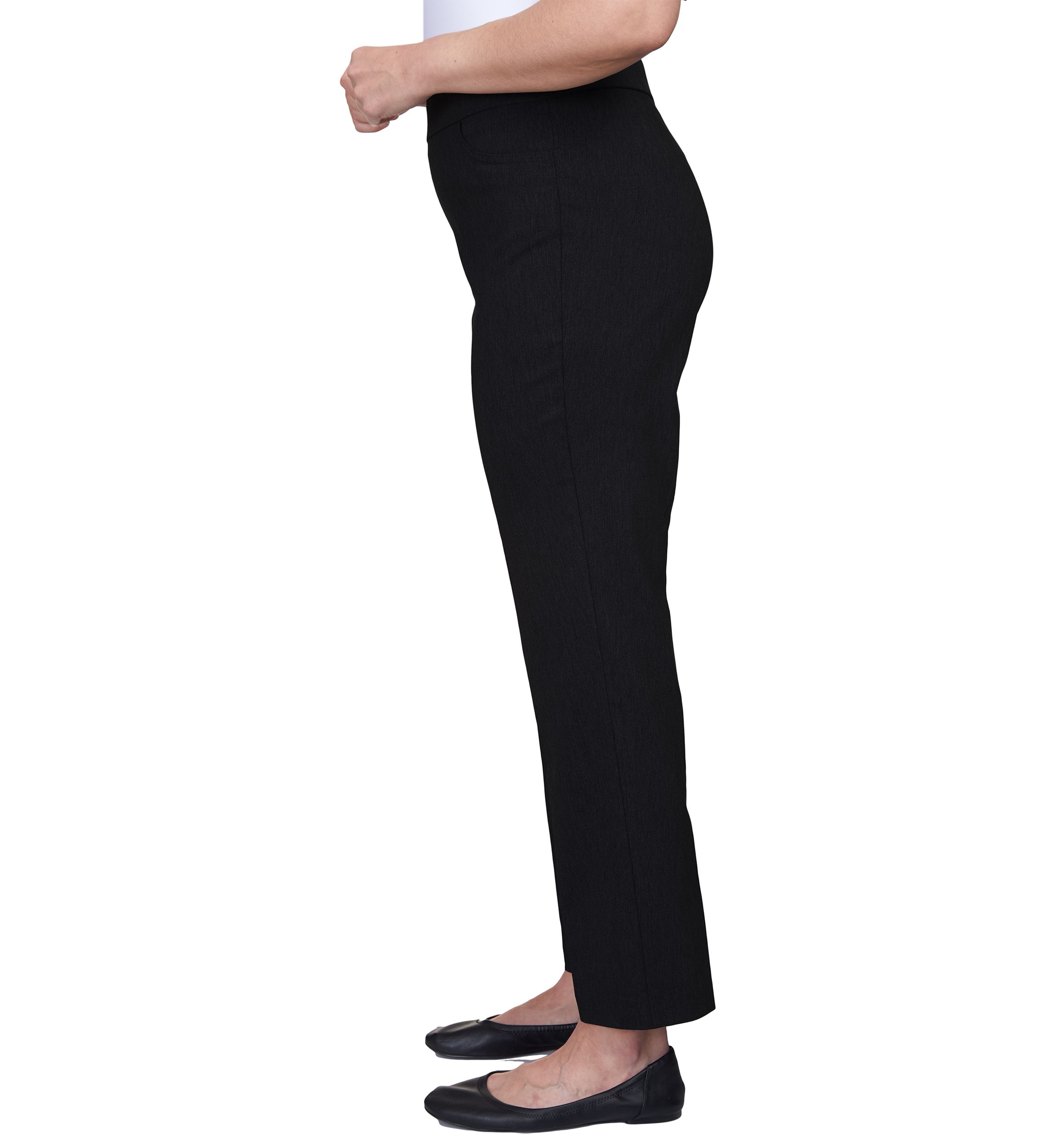 Womens Classics Proportioned Short Pants