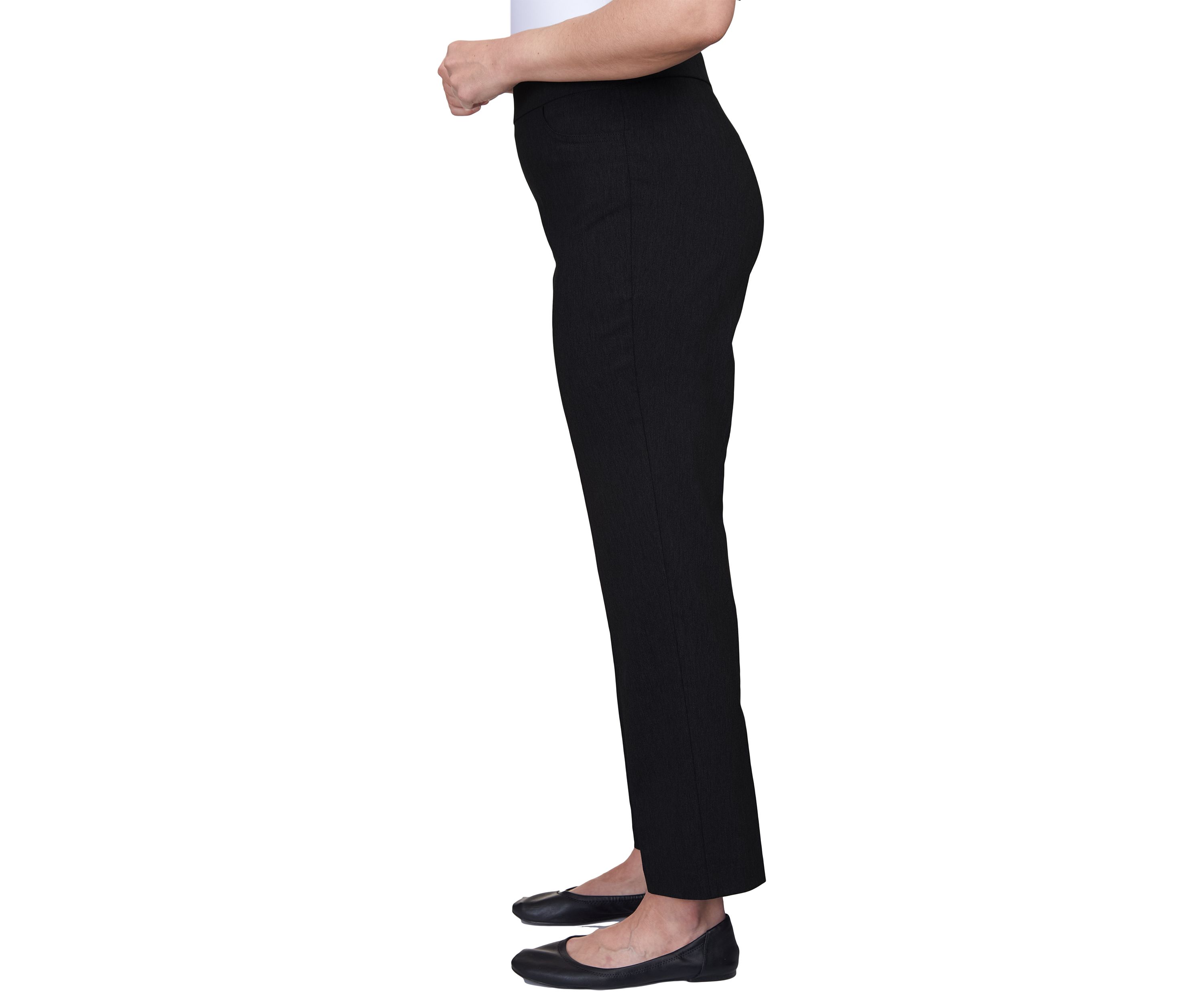Womens Classics Proportioned Short Pants