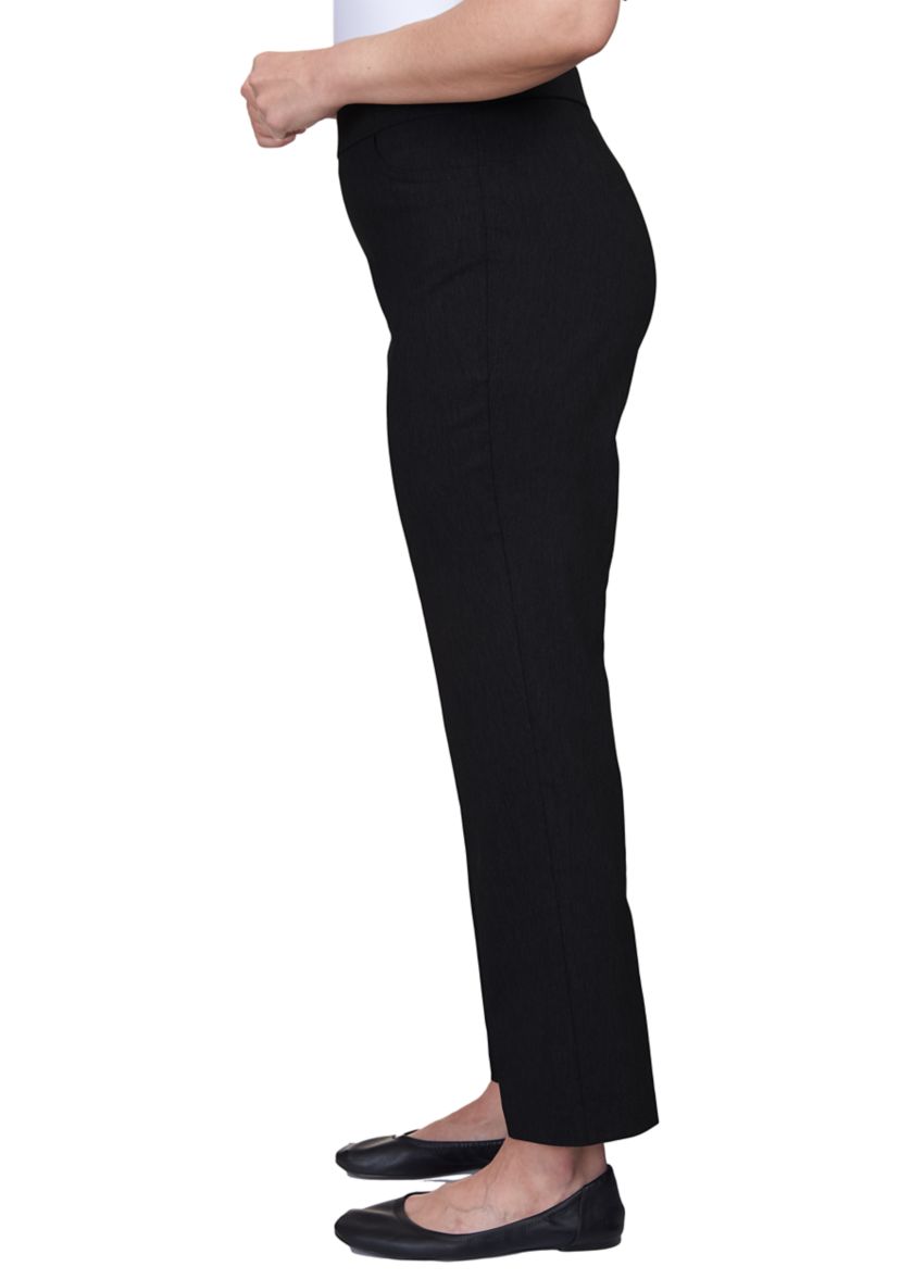 Womens Classics Proportioned Short Pants
