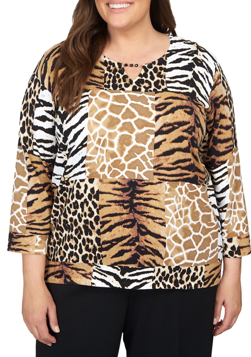Plus Size Animal Patch Sweater
