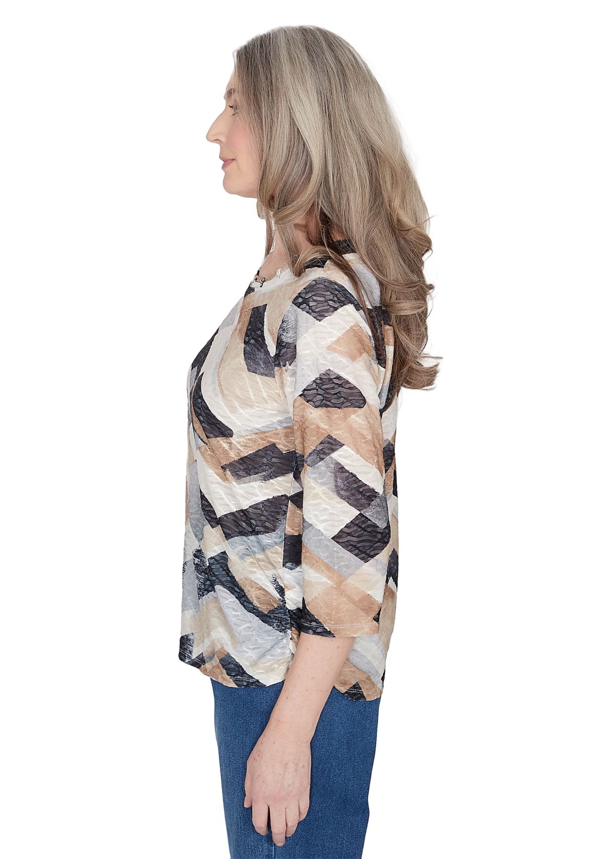 Womens Classics Abstract Chevron Top