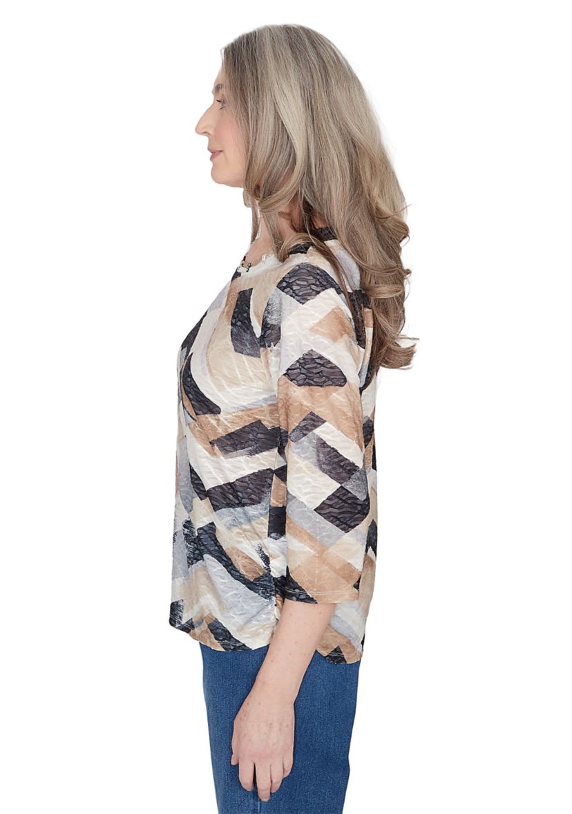 Womens Classics Abstract Chevron Top