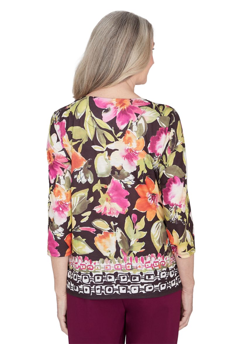Womens Classics Floral Geo Border Top