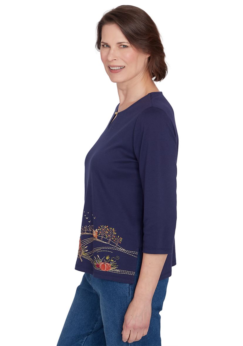 Womens Classics Farmhouse Scenic Top