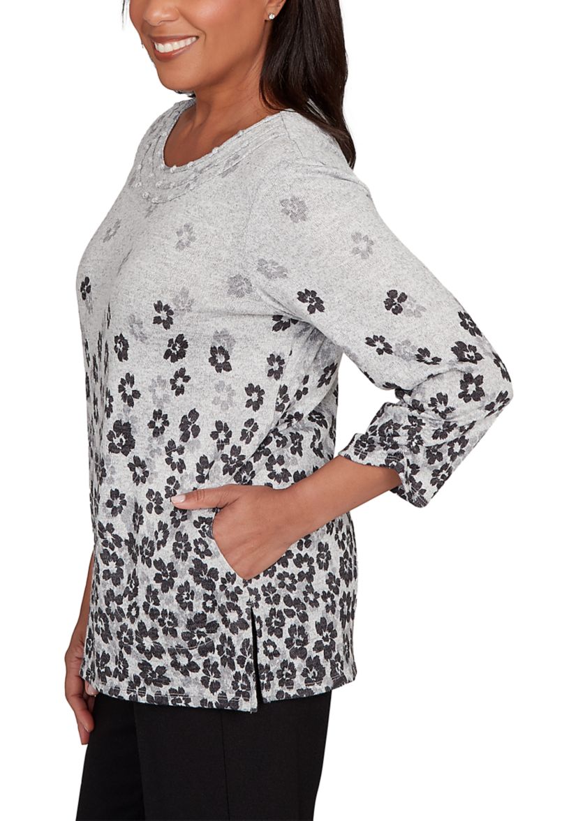 Womens Classics Floral Border Top