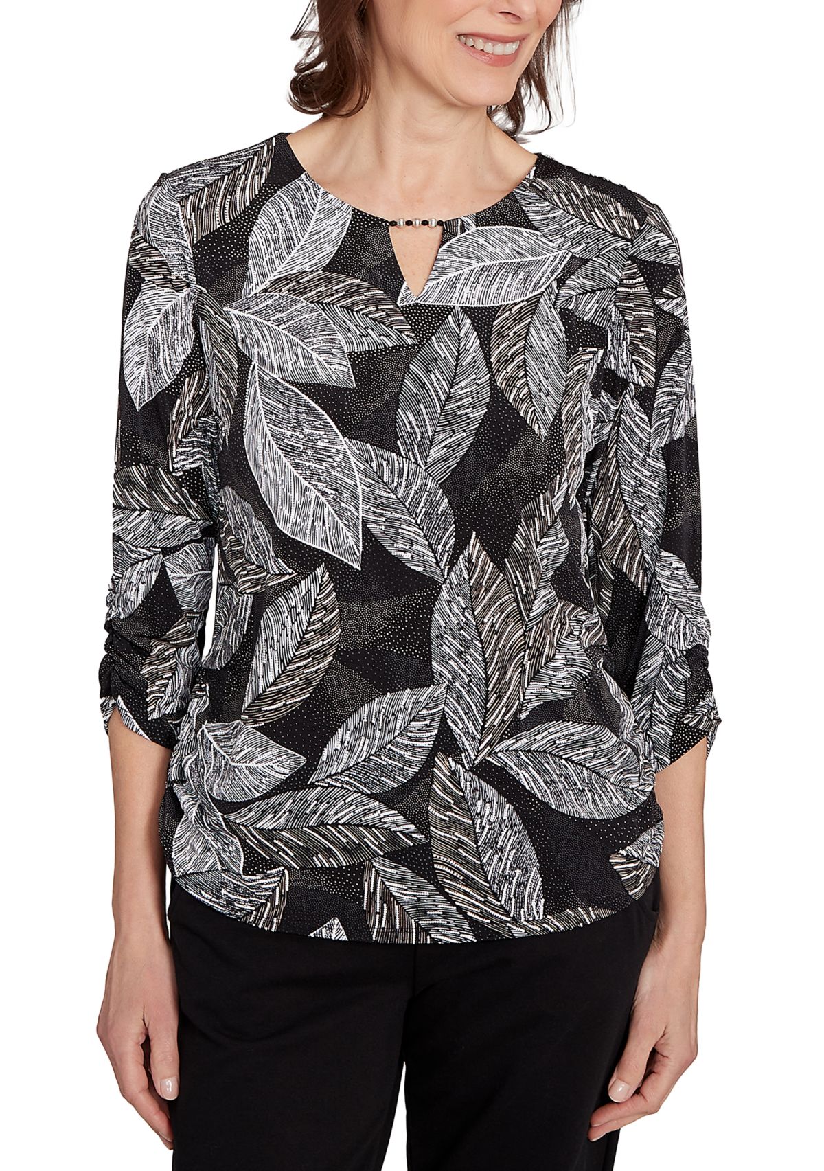 Womens Missy Classic Leaf Top