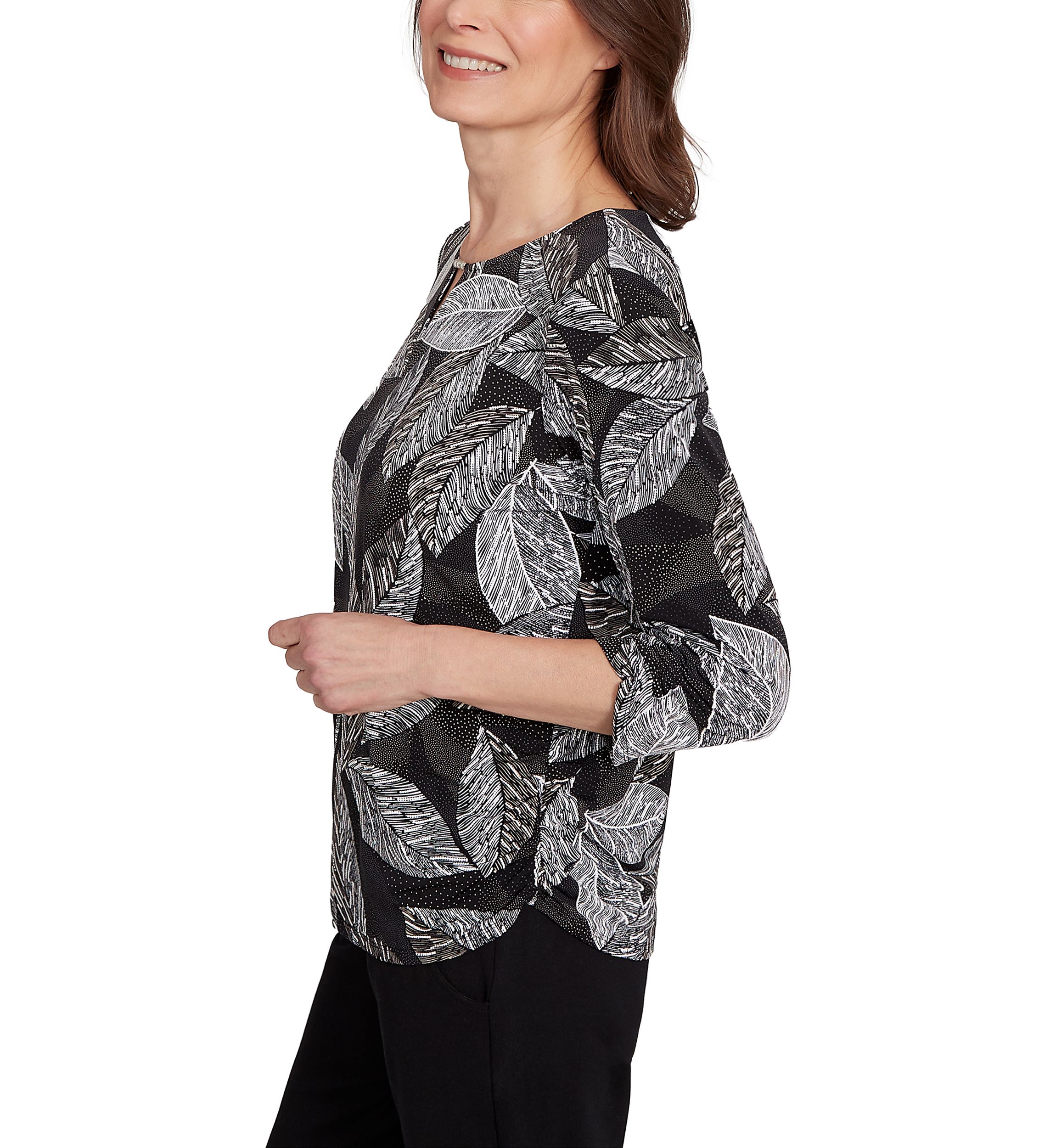 Womens Missy Classic Leaf Top