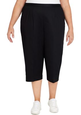 Terra & Sky Women's Plus Size Knit Capri 