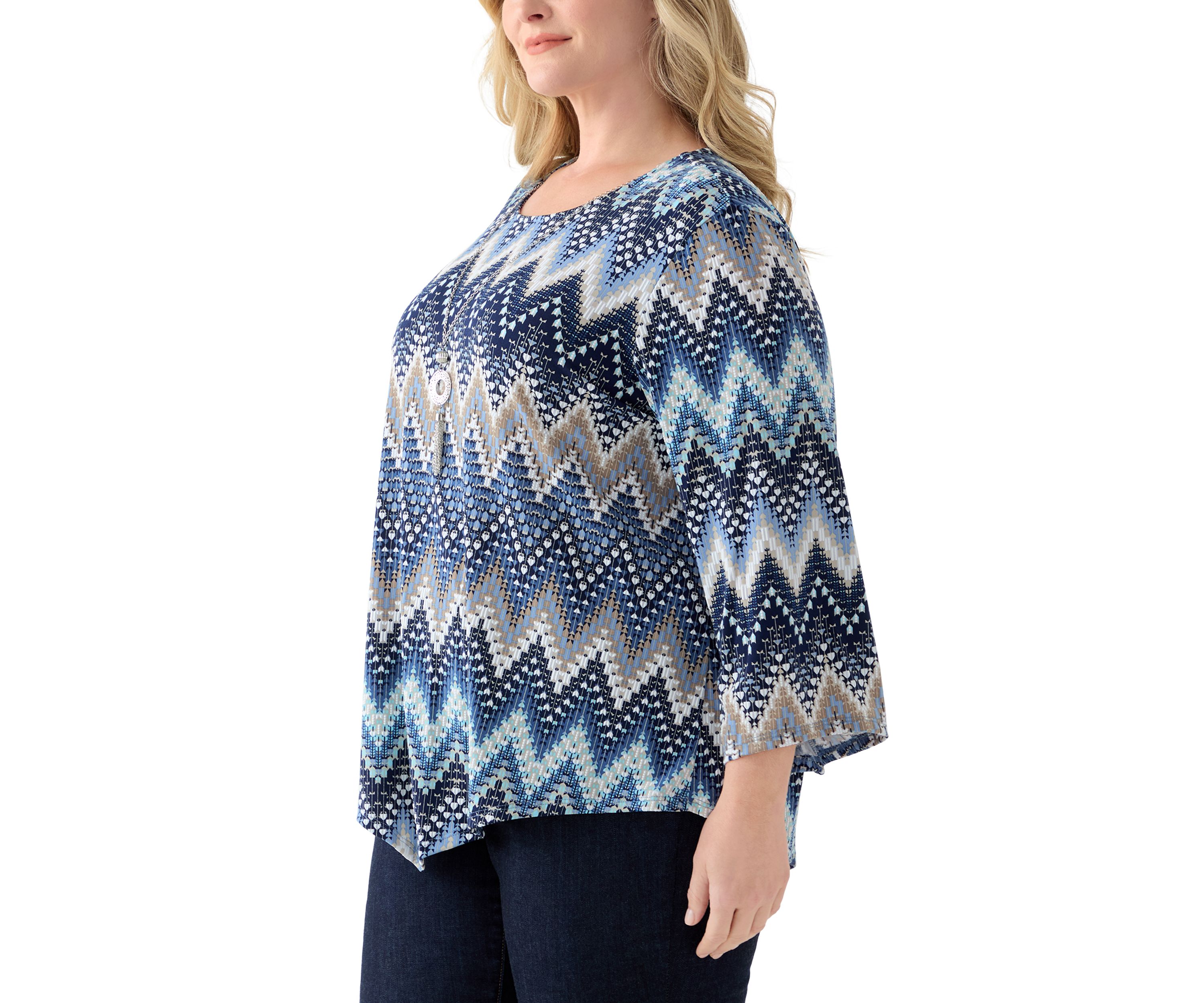 Plus Size 3/4 Puff Chevron Top with Detachable Necklace