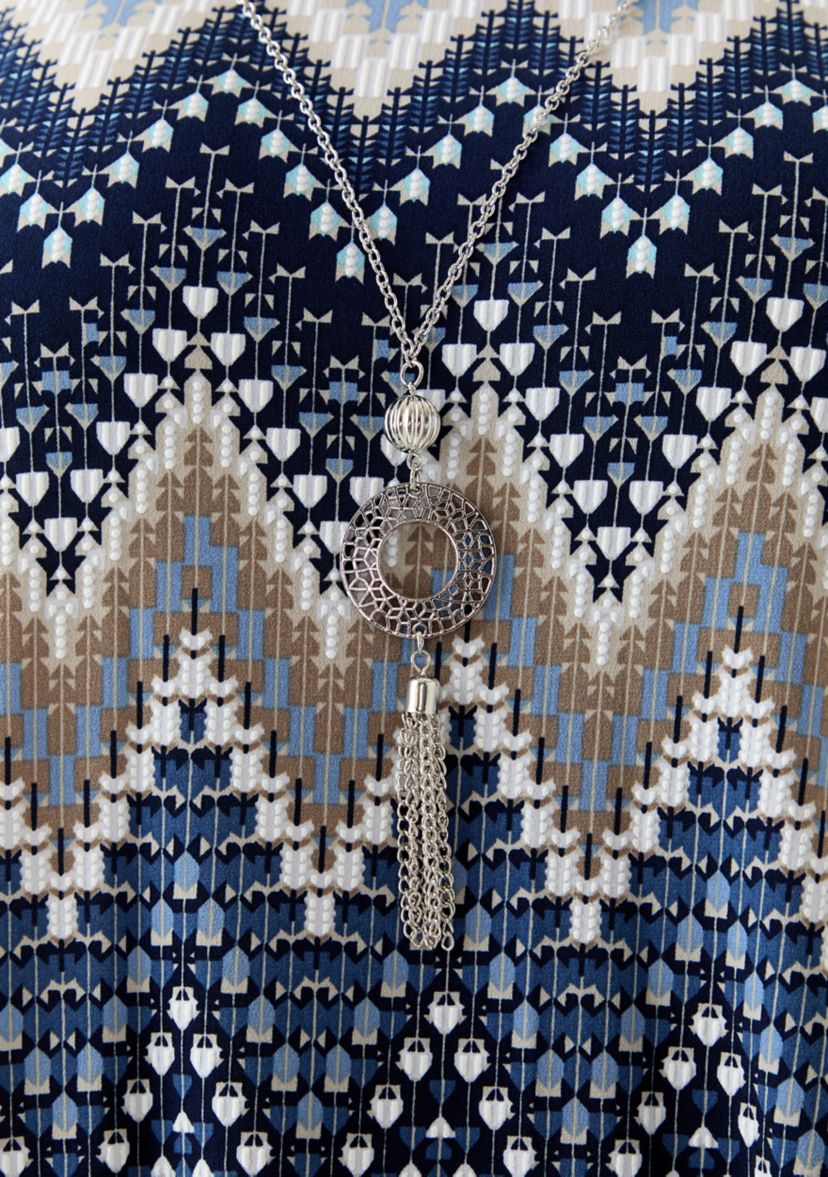 Plus Size 3/4 Puff Chevron Top with Detachable Necklace