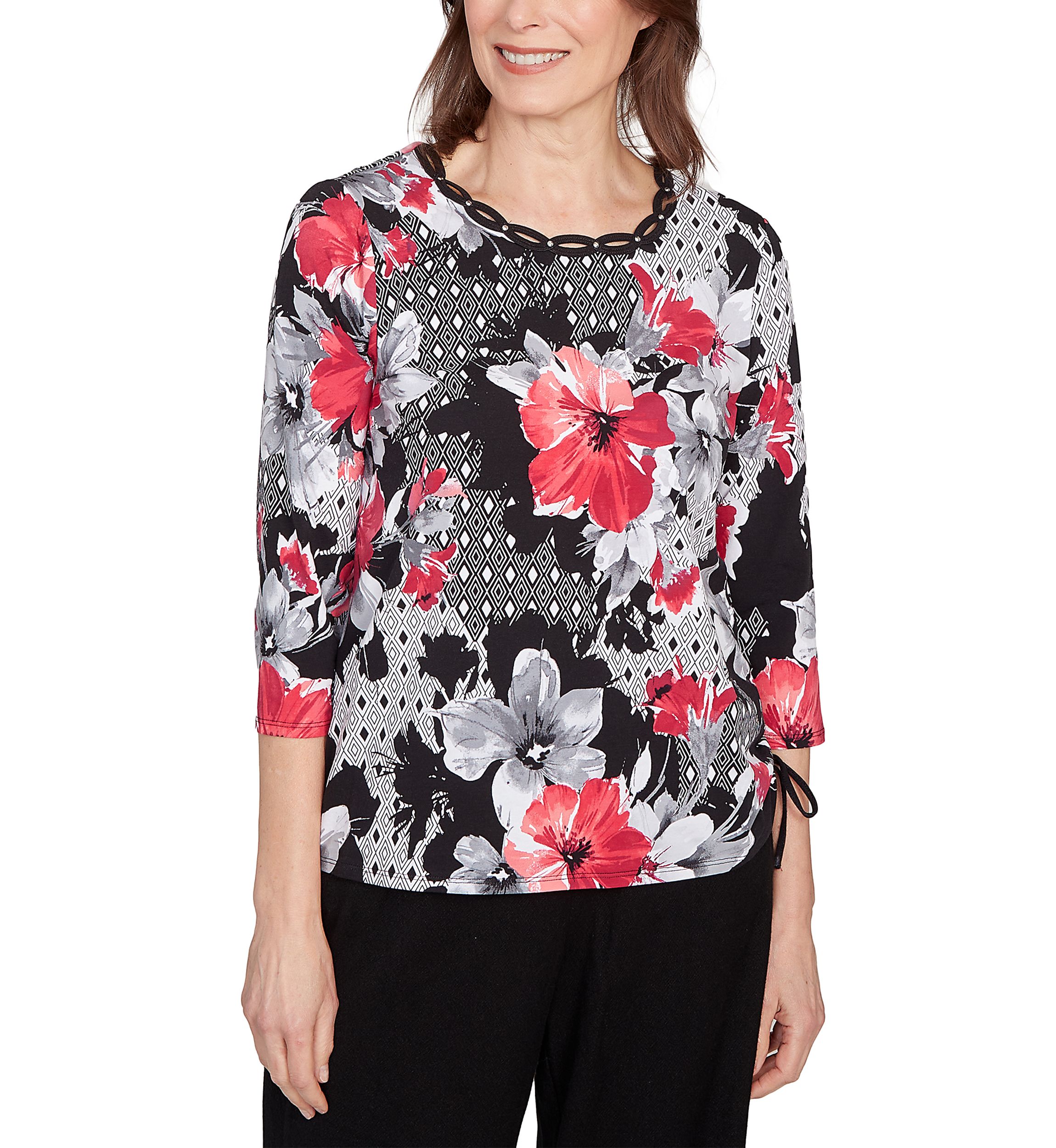Womens Key Items Diamond Floral Patch Top 