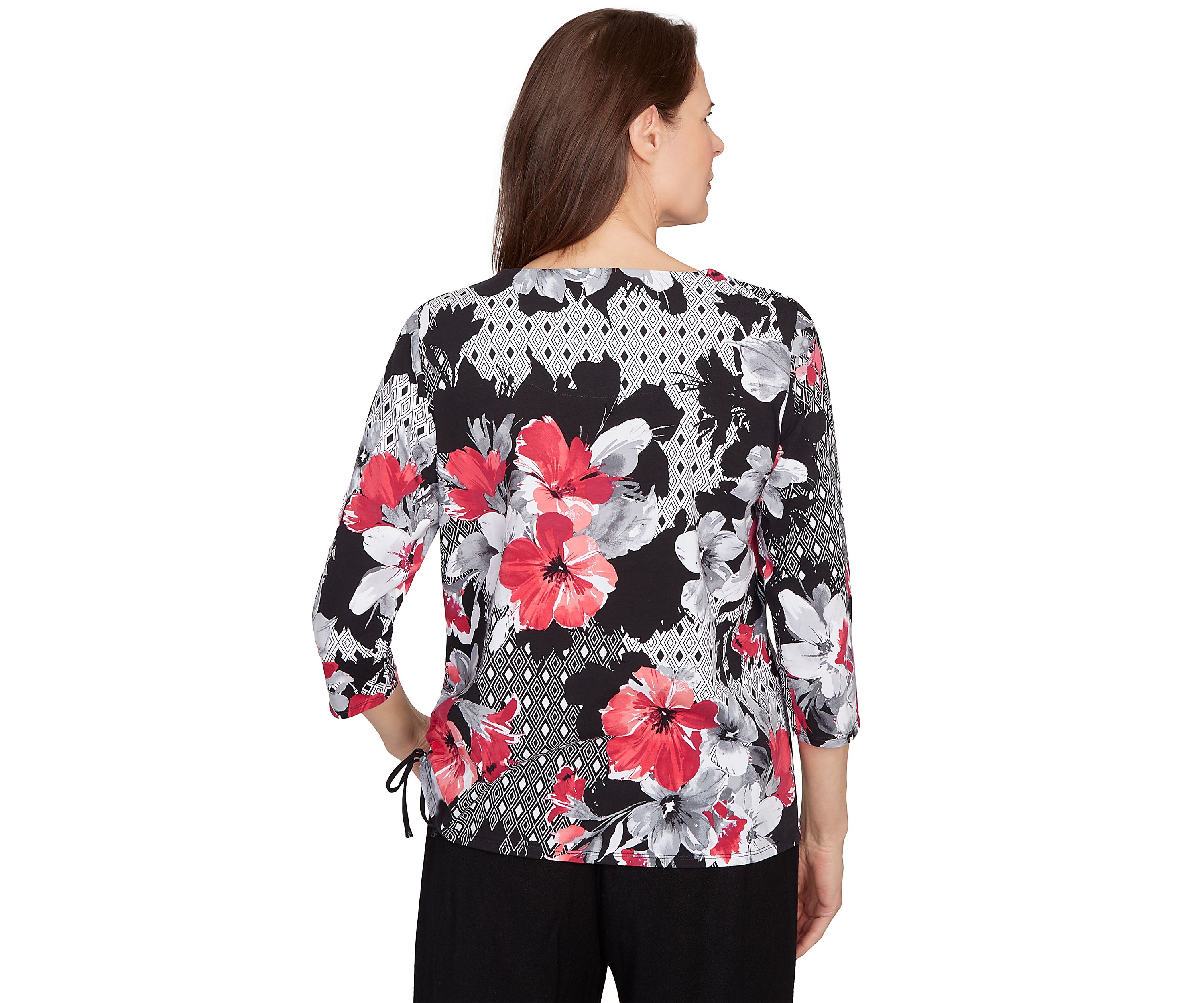 Womens Key Items Diamond Floral Patch Top 