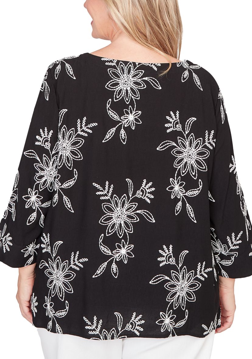 Plus Size Classics Tossed Floral Embroidery Top